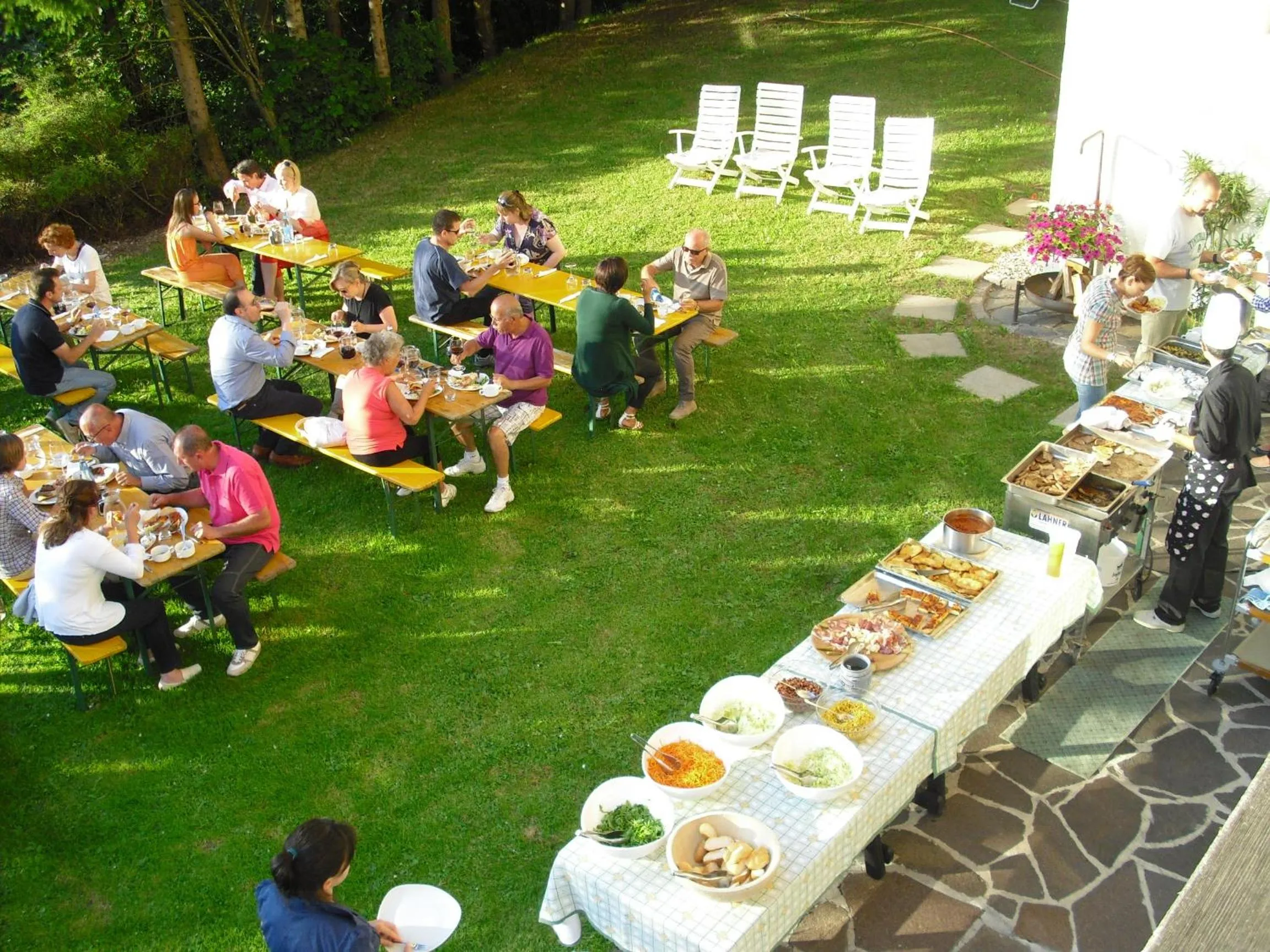Facade/entrance in Hotel Mirabel