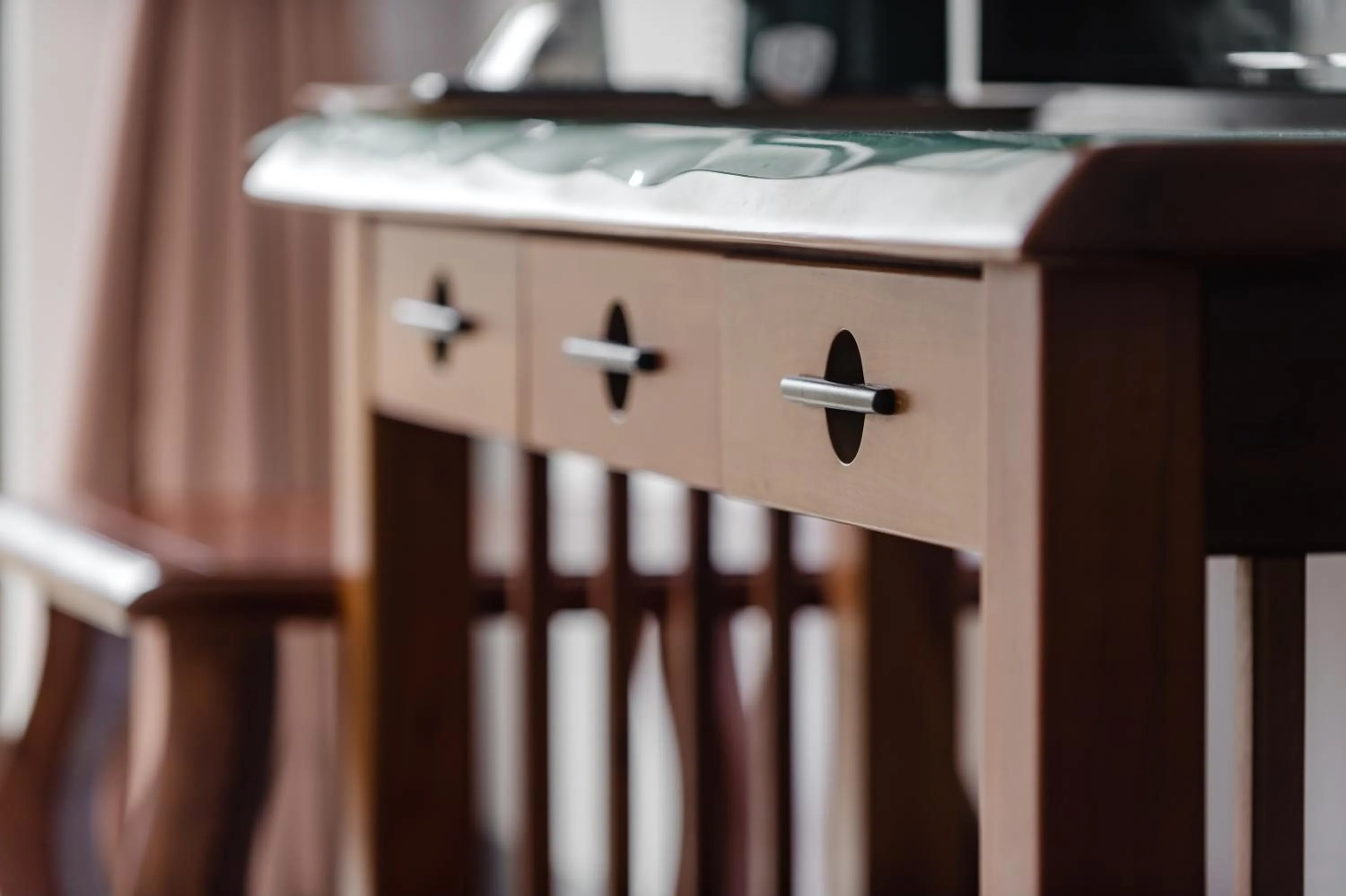 hair dresser in Quan Ming B&B