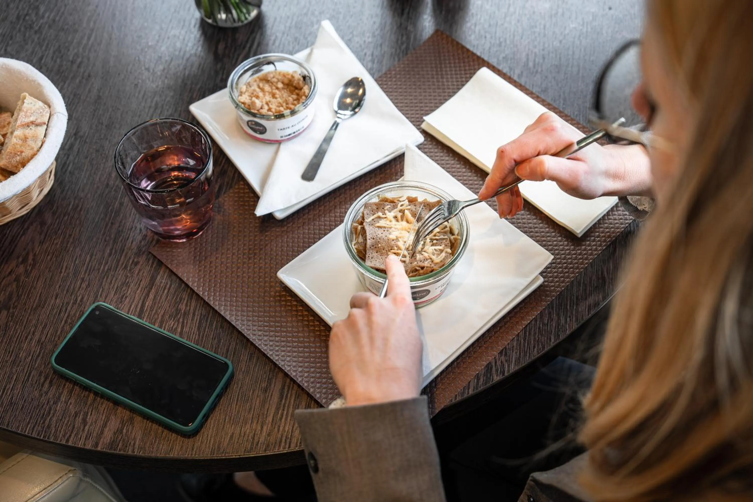 Restaurant/places to eat in Kyriad Rennes Nord Hotel