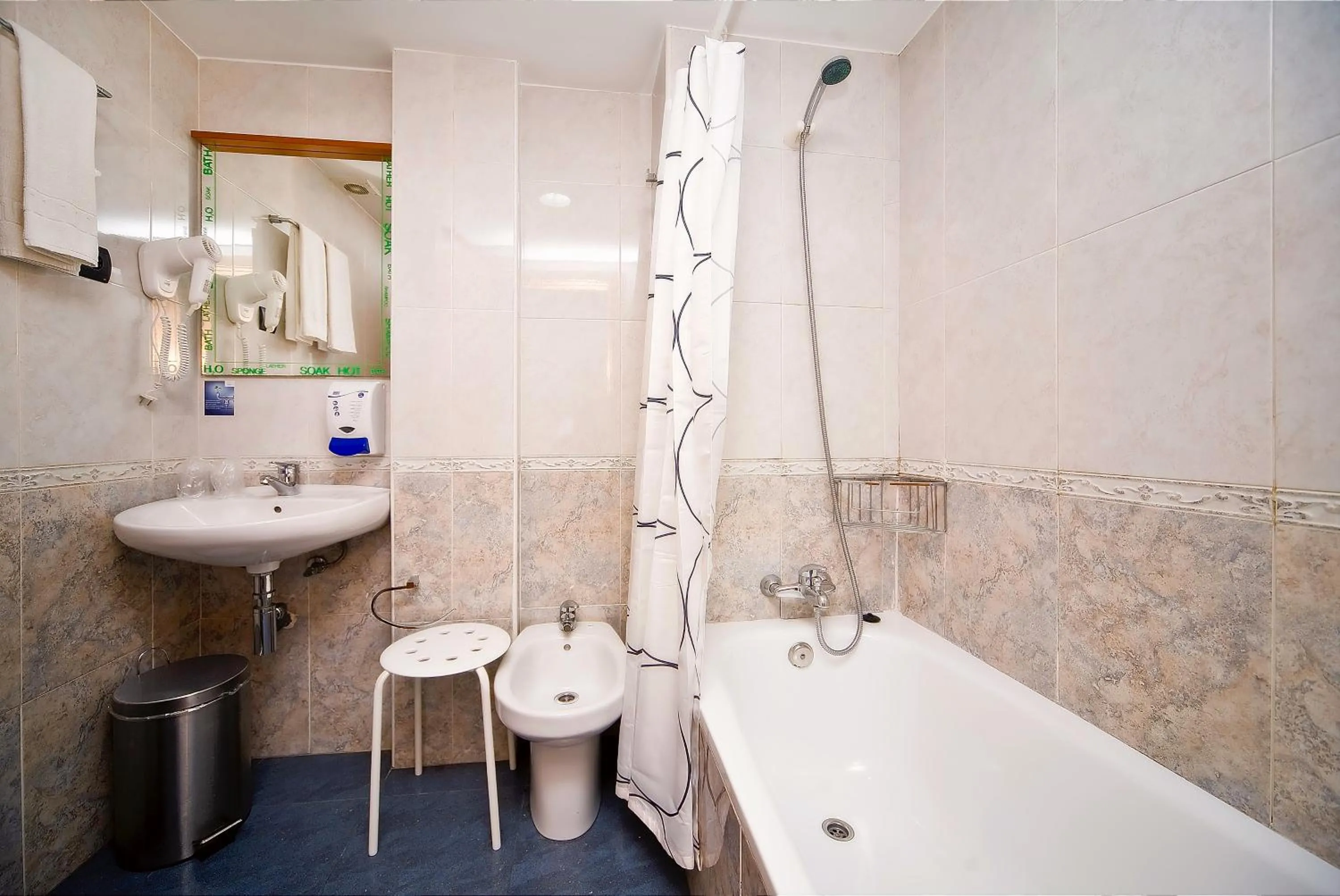 Bathroom in HOTEL SANT PERE ll HSPII