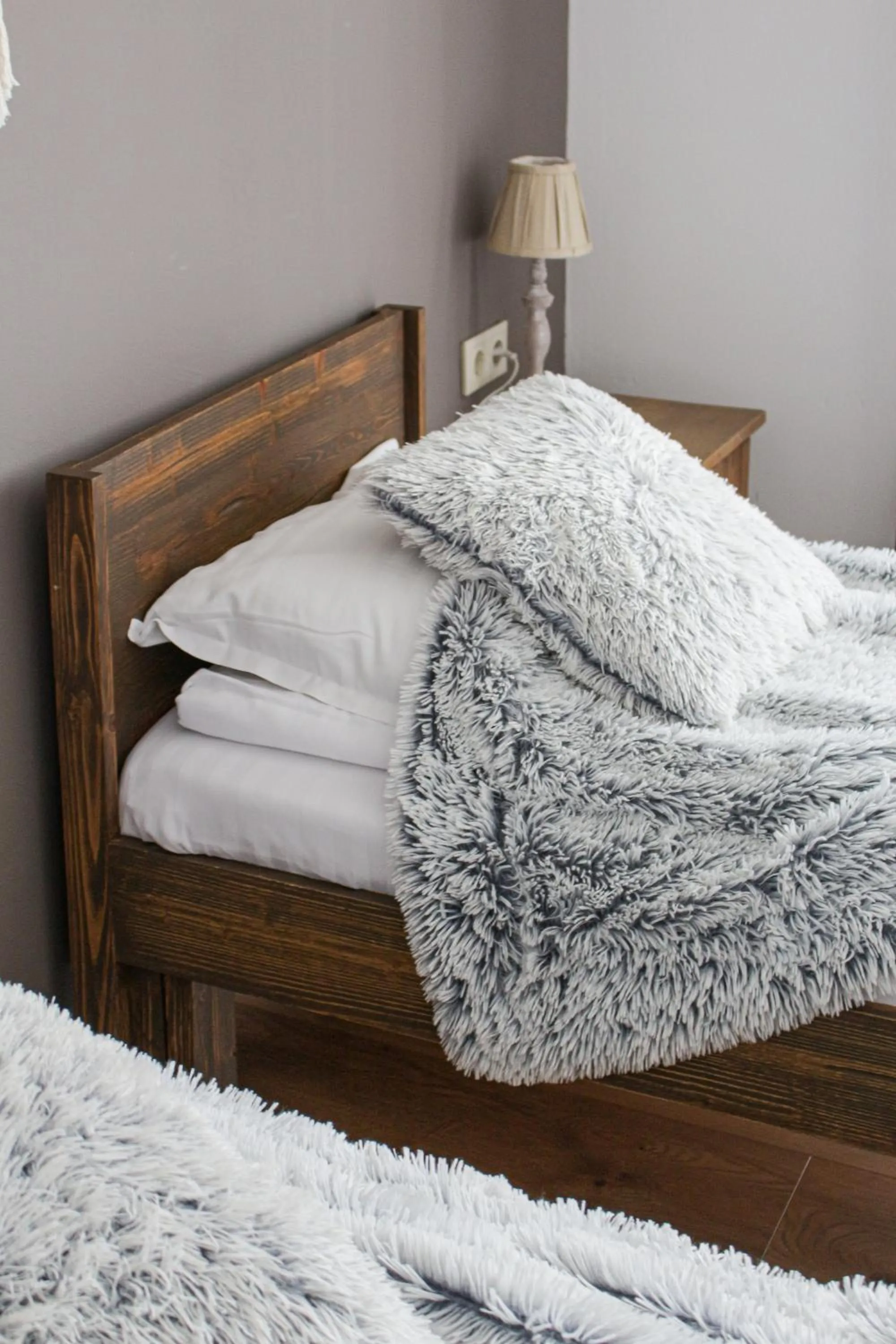 Bed in Pensiunea Banffy