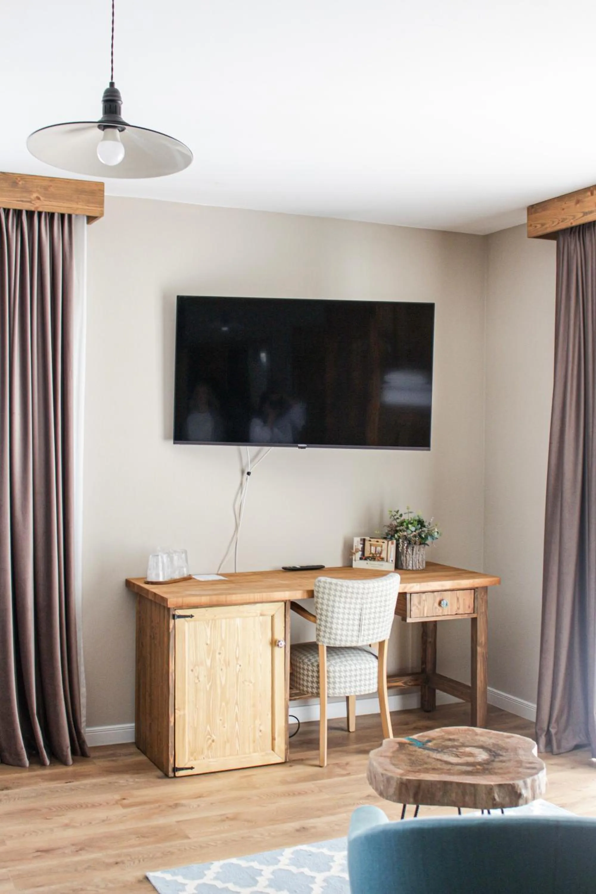 TV and multimedia in Pensiunea Banffy