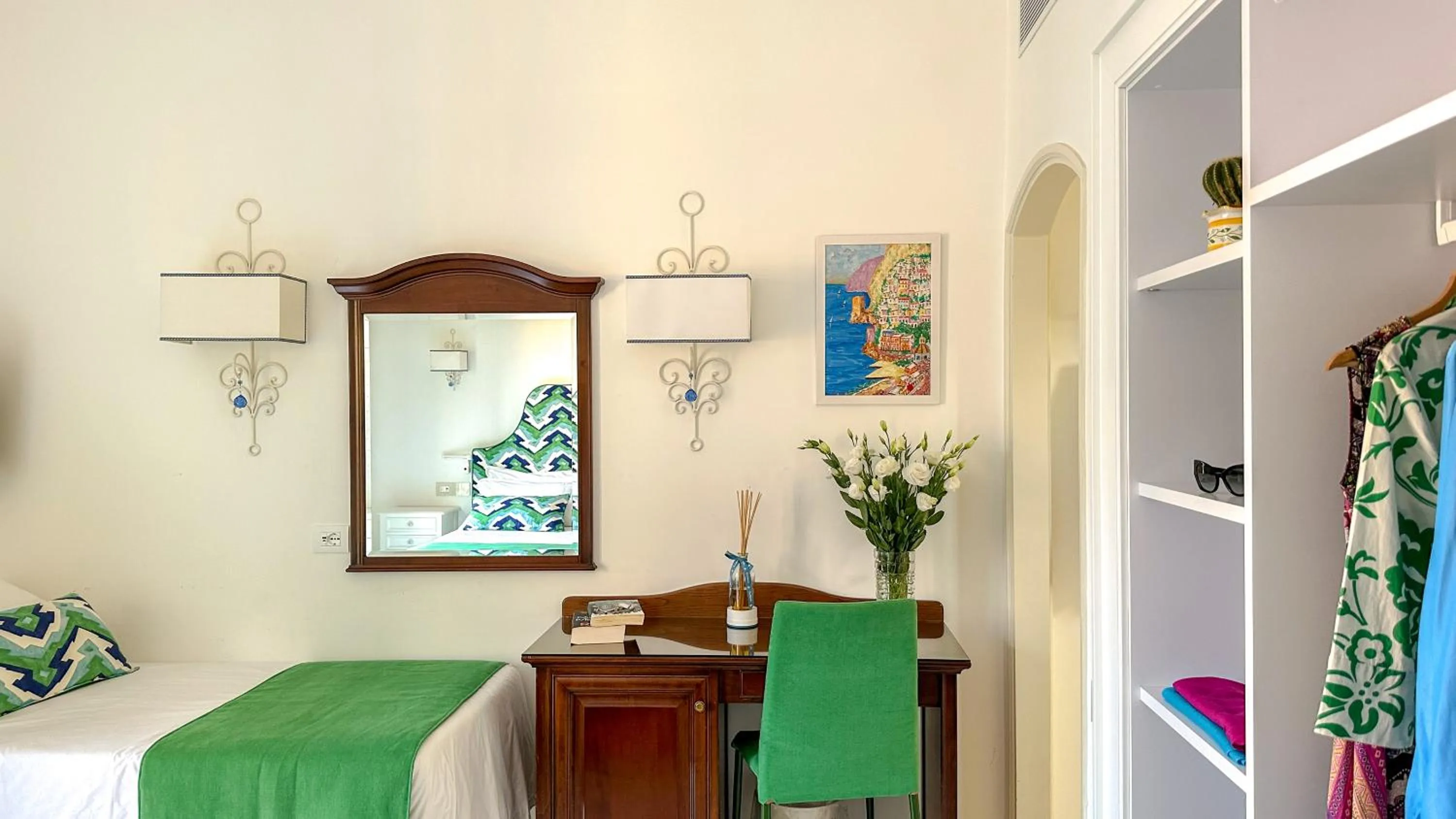 Bed in Hotel Villa Di Sorrento