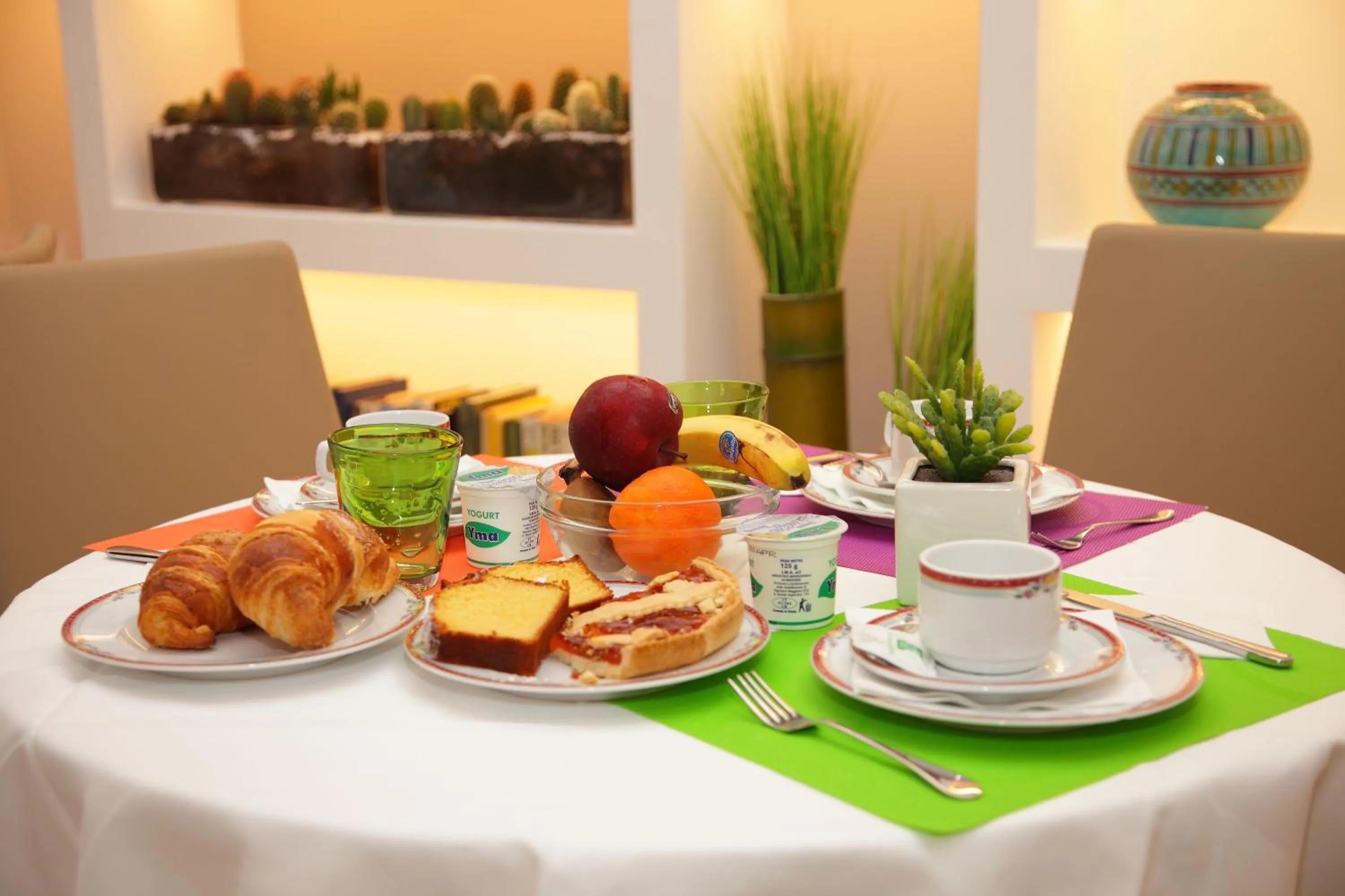 Continental breakfast in Hotel Villa Di Sorrento