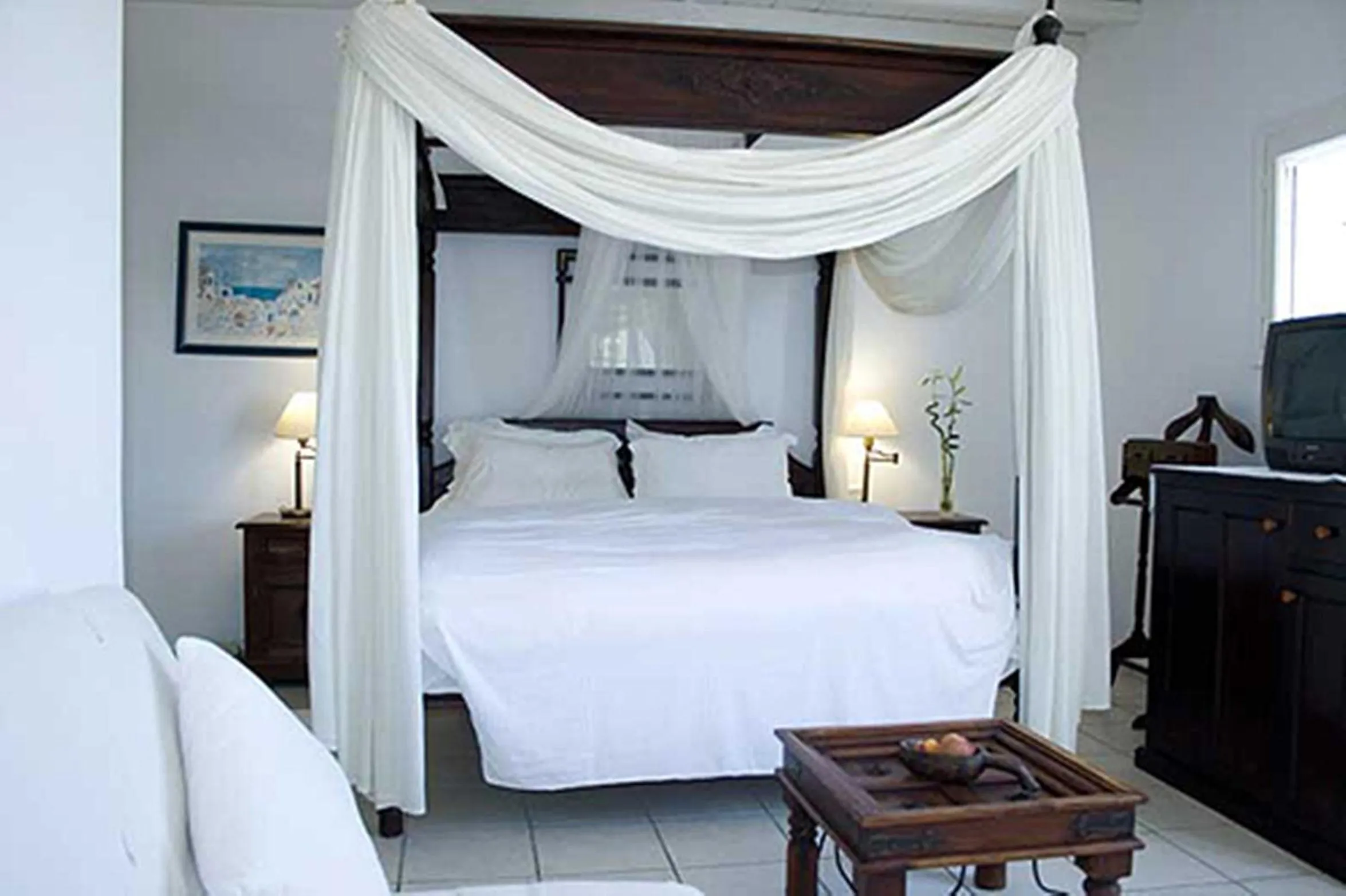 Bedroom, Bed in Zephyros