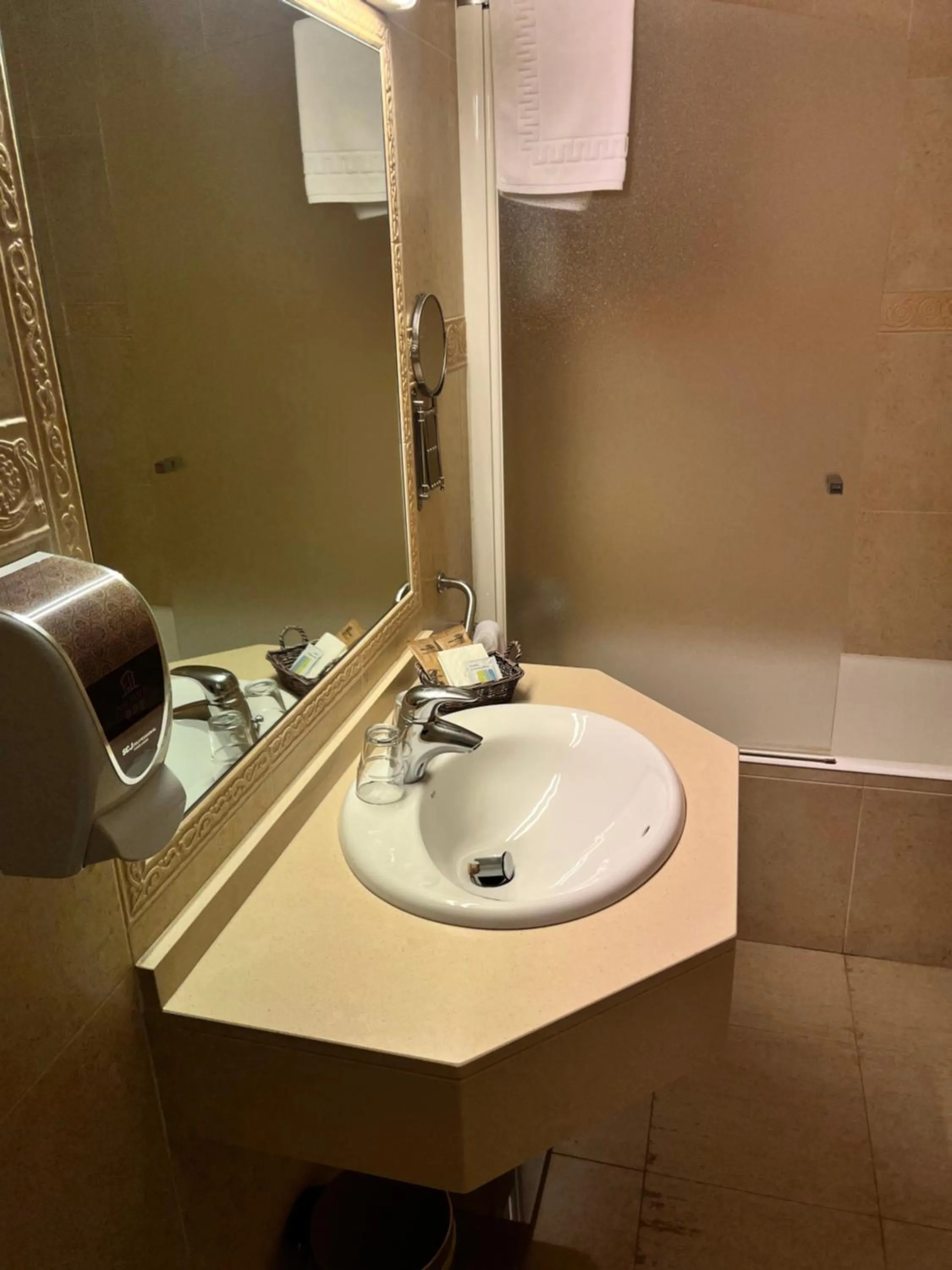 Bathroom in Petit Hotel