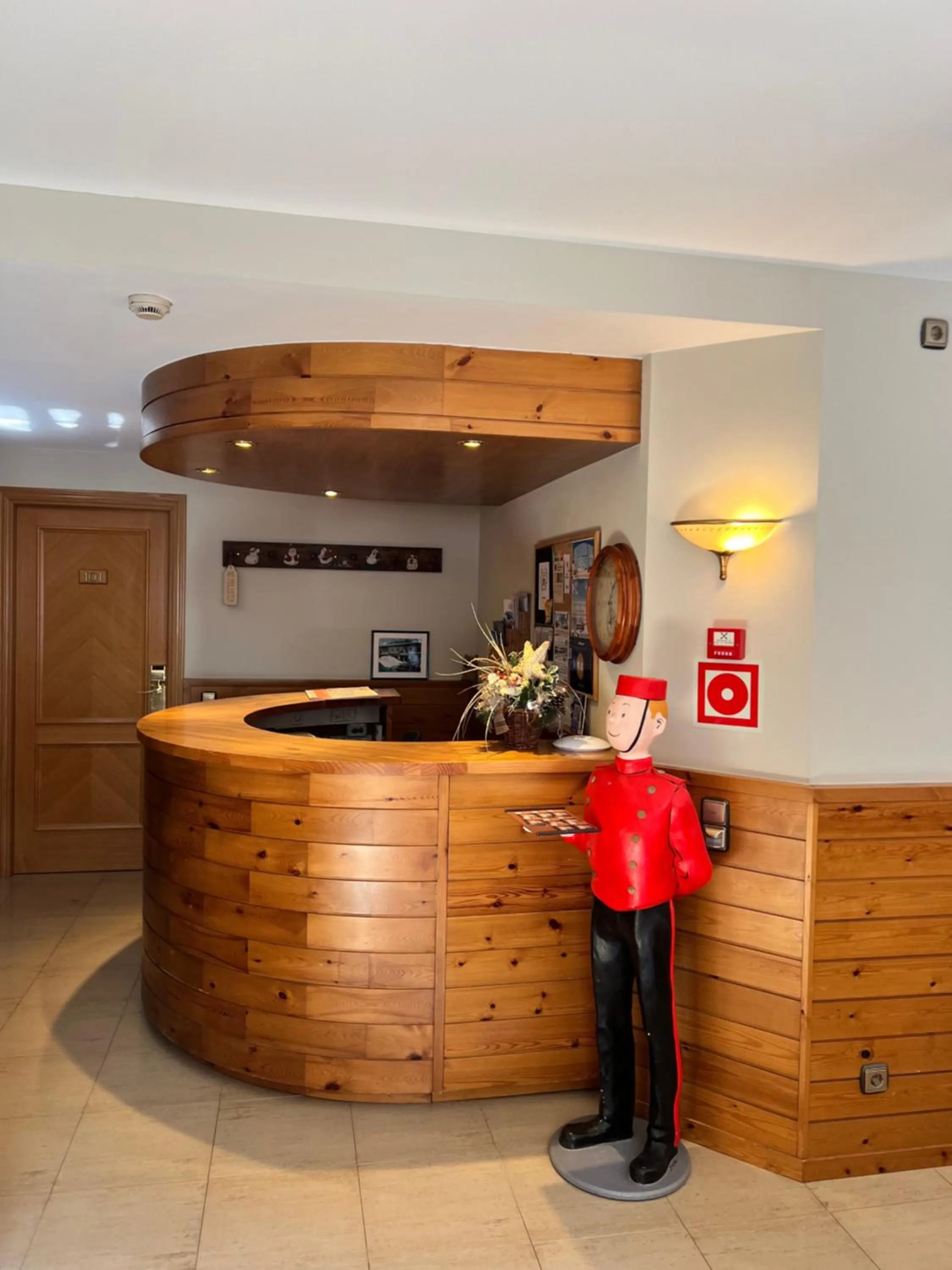 Lobby or reception in Petit Hotel