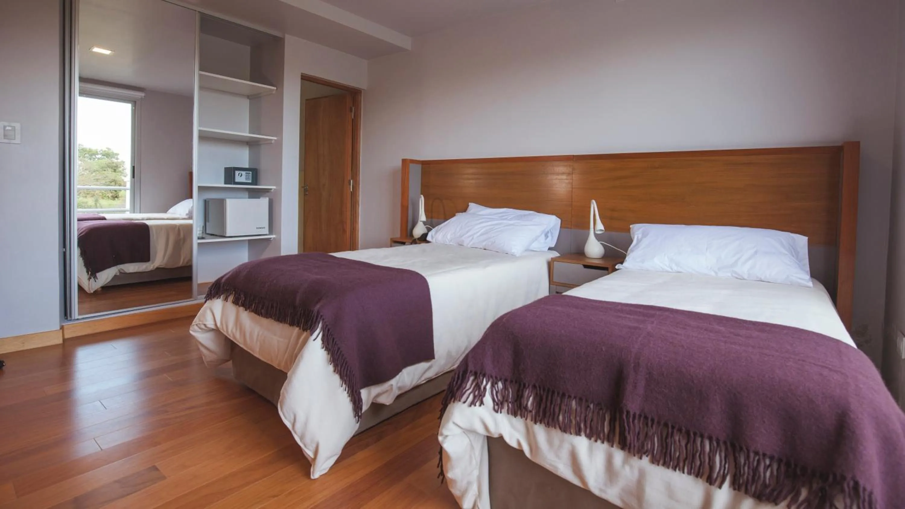 Photo of the whole room, Bed in Amalinas Hotel