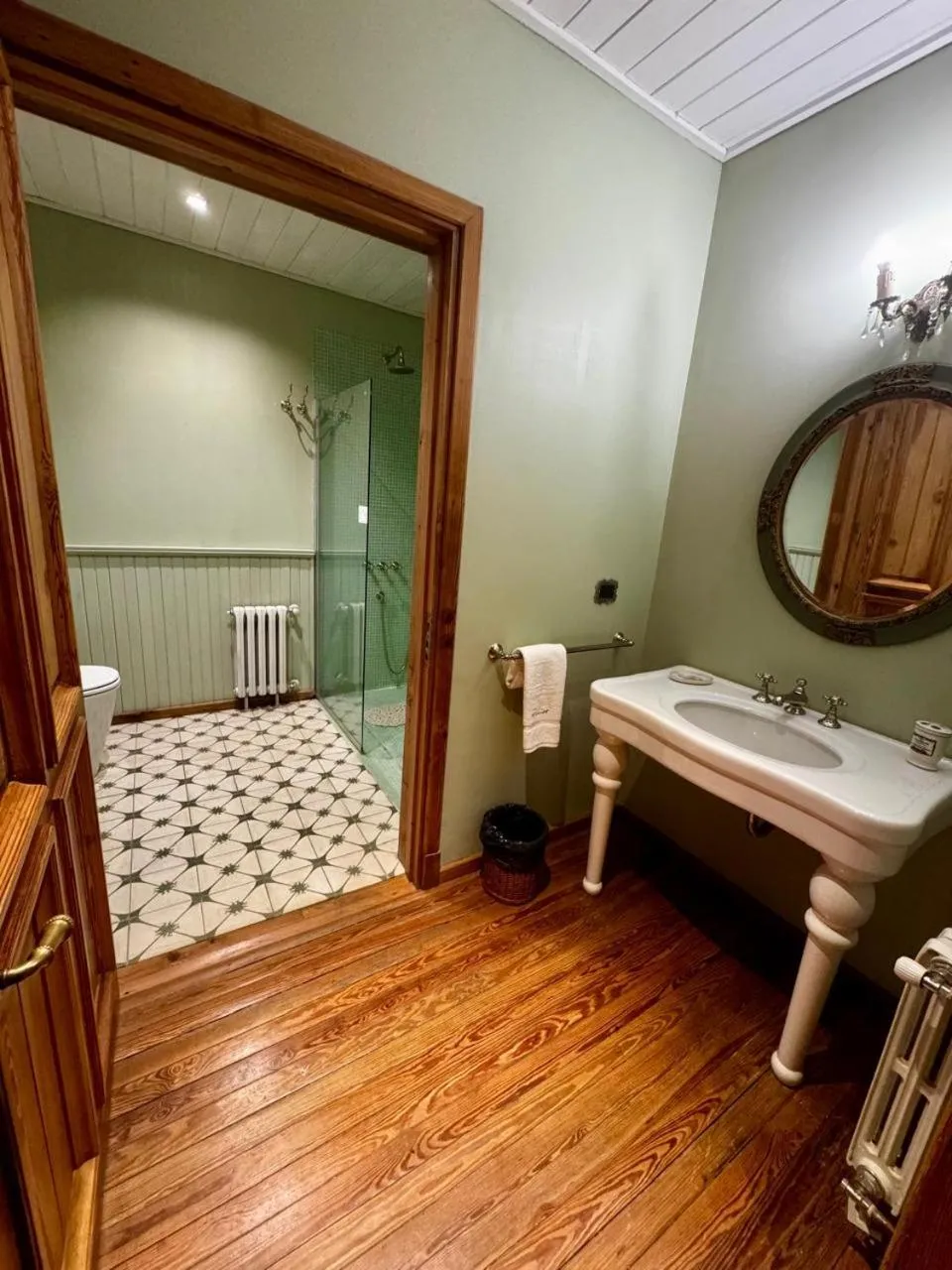 Bathroom, Bed in Paraíso Casa de Montaña