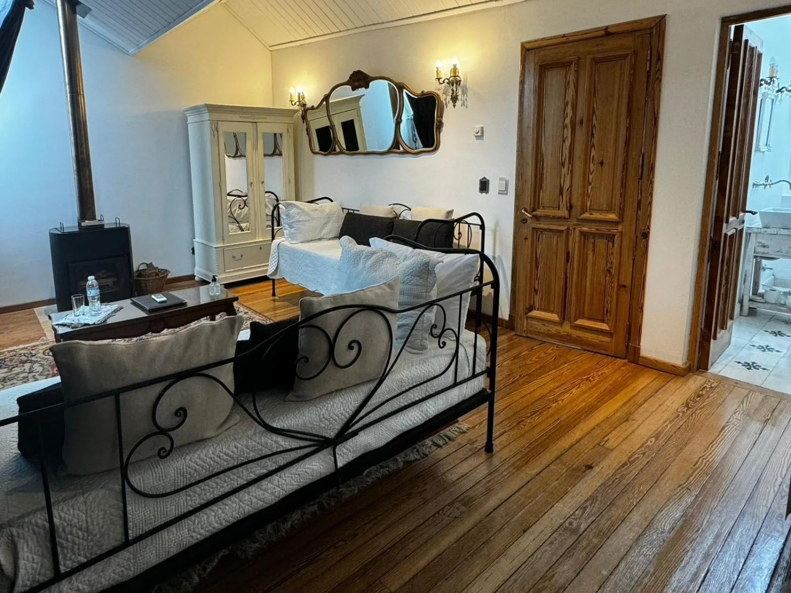 Photo of the whole room, Bed in Paraíso Casa de Montaña