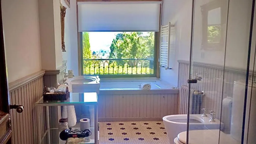 Shower in Paraíso Casa de Montaña