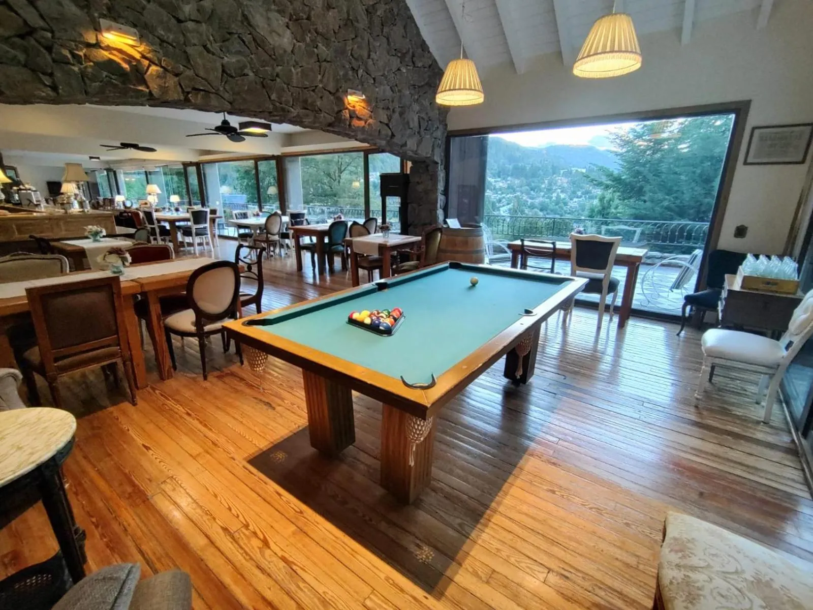 Billiard in Paraíso Casa de Montaña