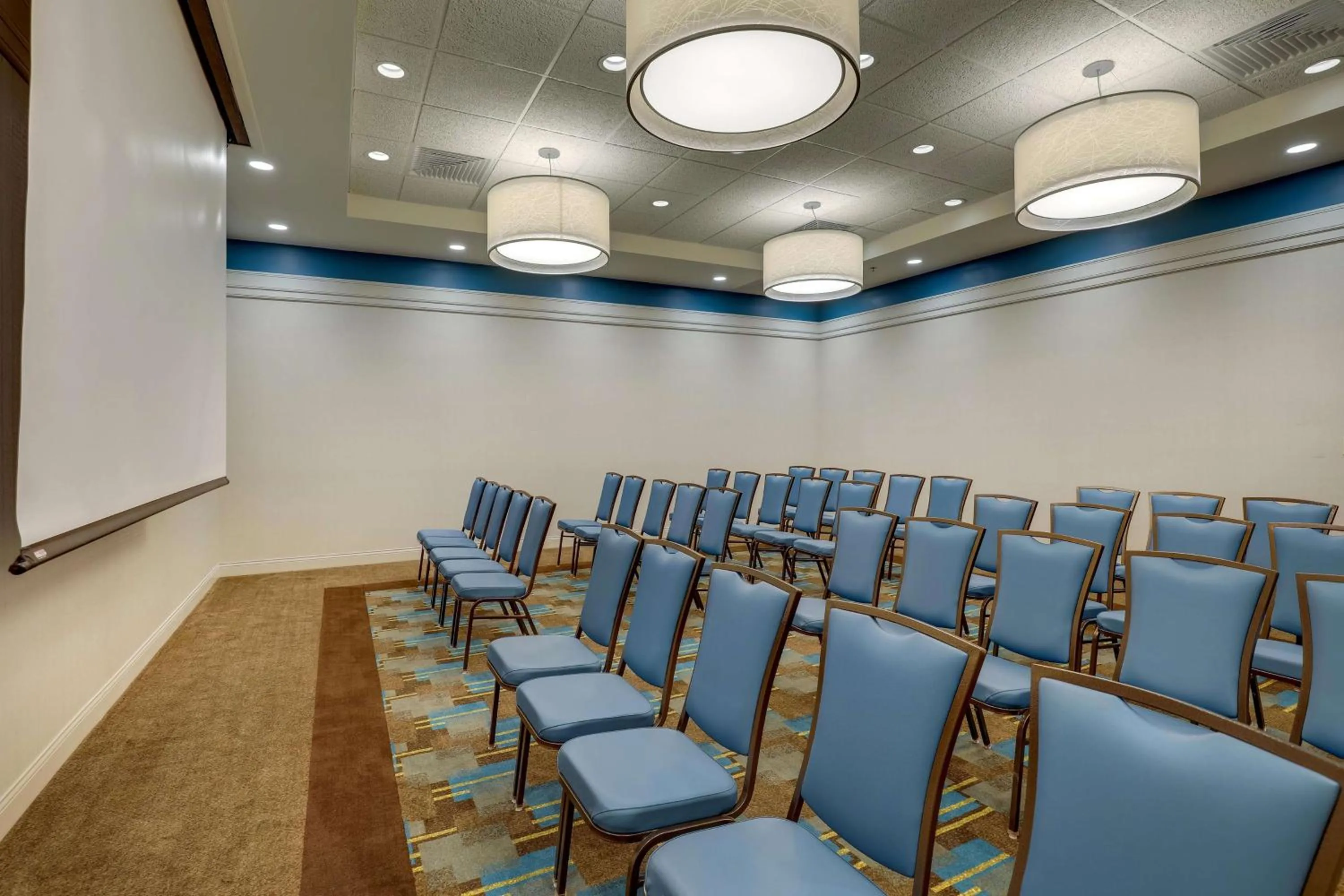 Meeting/conference room in Drury Inn & Suites Grand Rapids