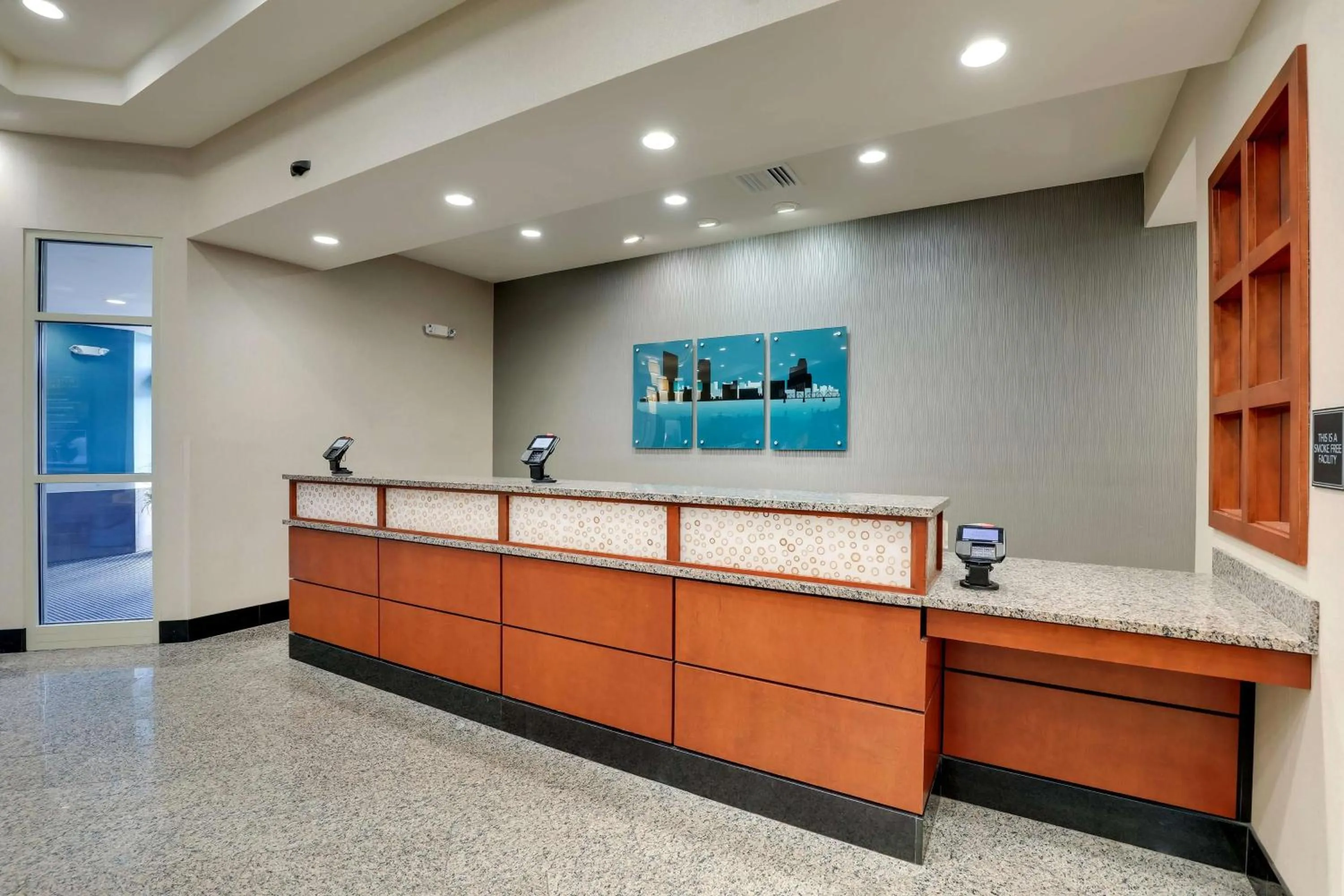 Lobby or reception in Drury Inn & Suites Grand Rapids