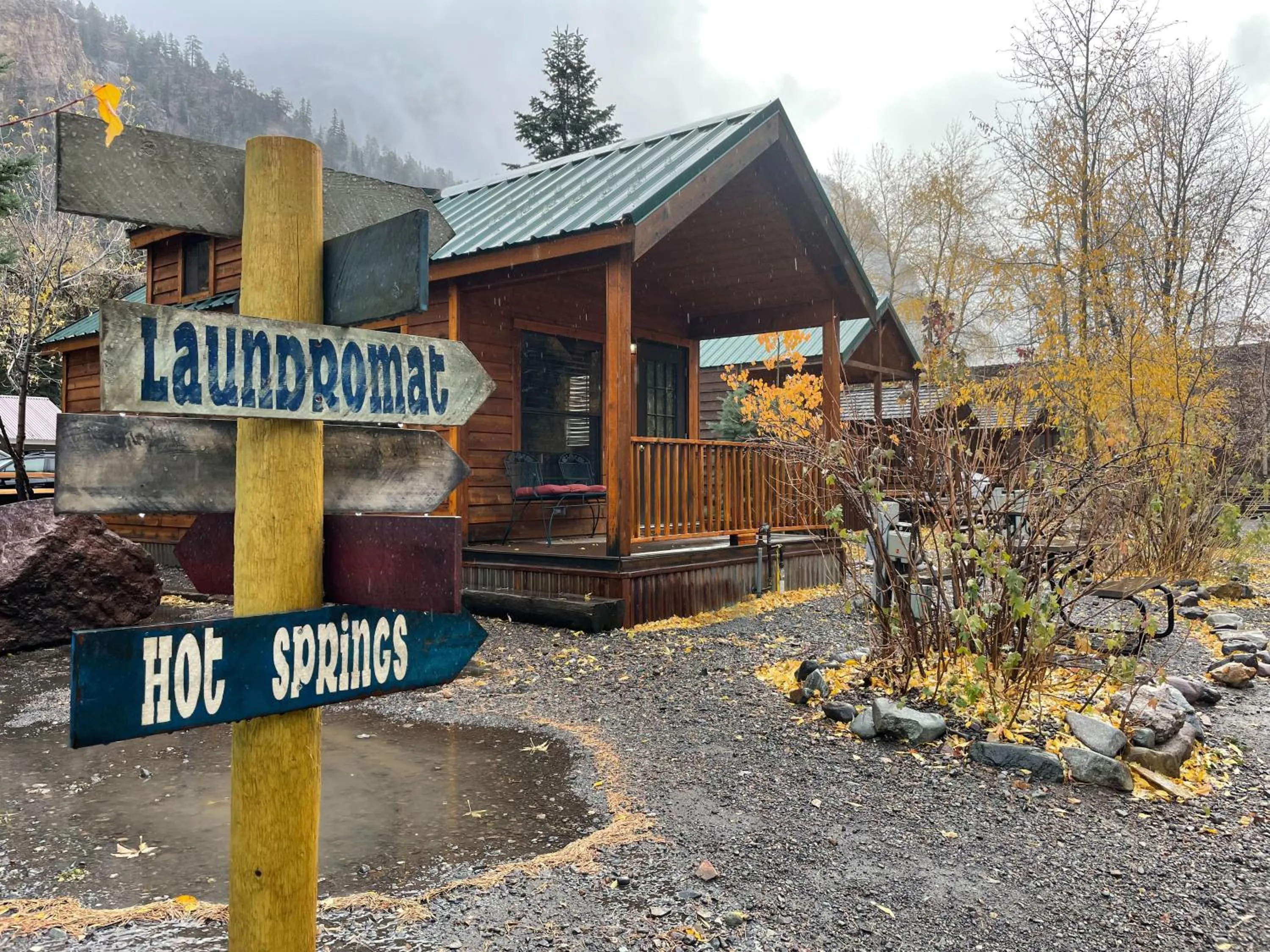 Ouray Riverside Resort - Inn & Cabins