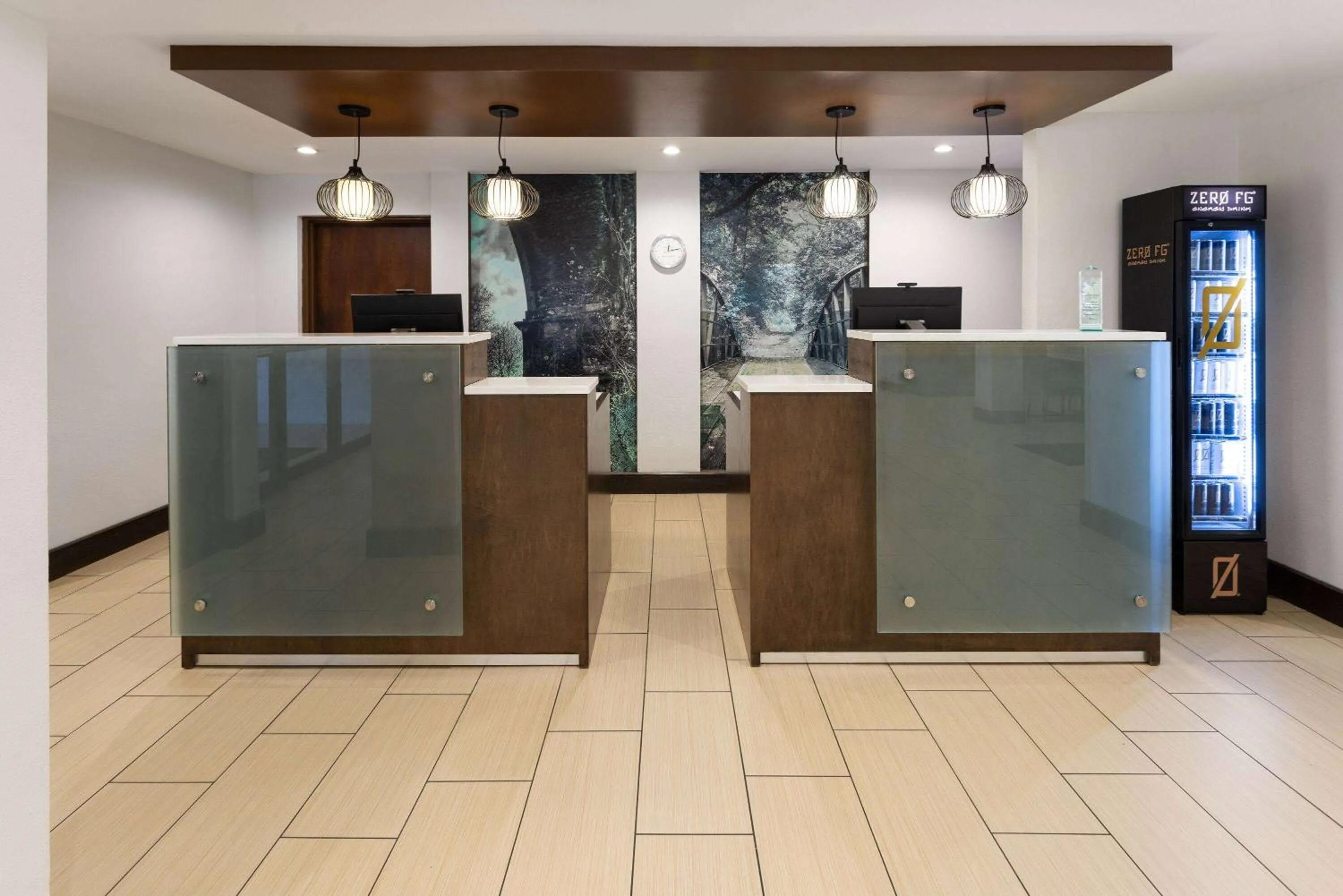 Lobby or reception in La Quinta by Wyndham LaGrange / I-85