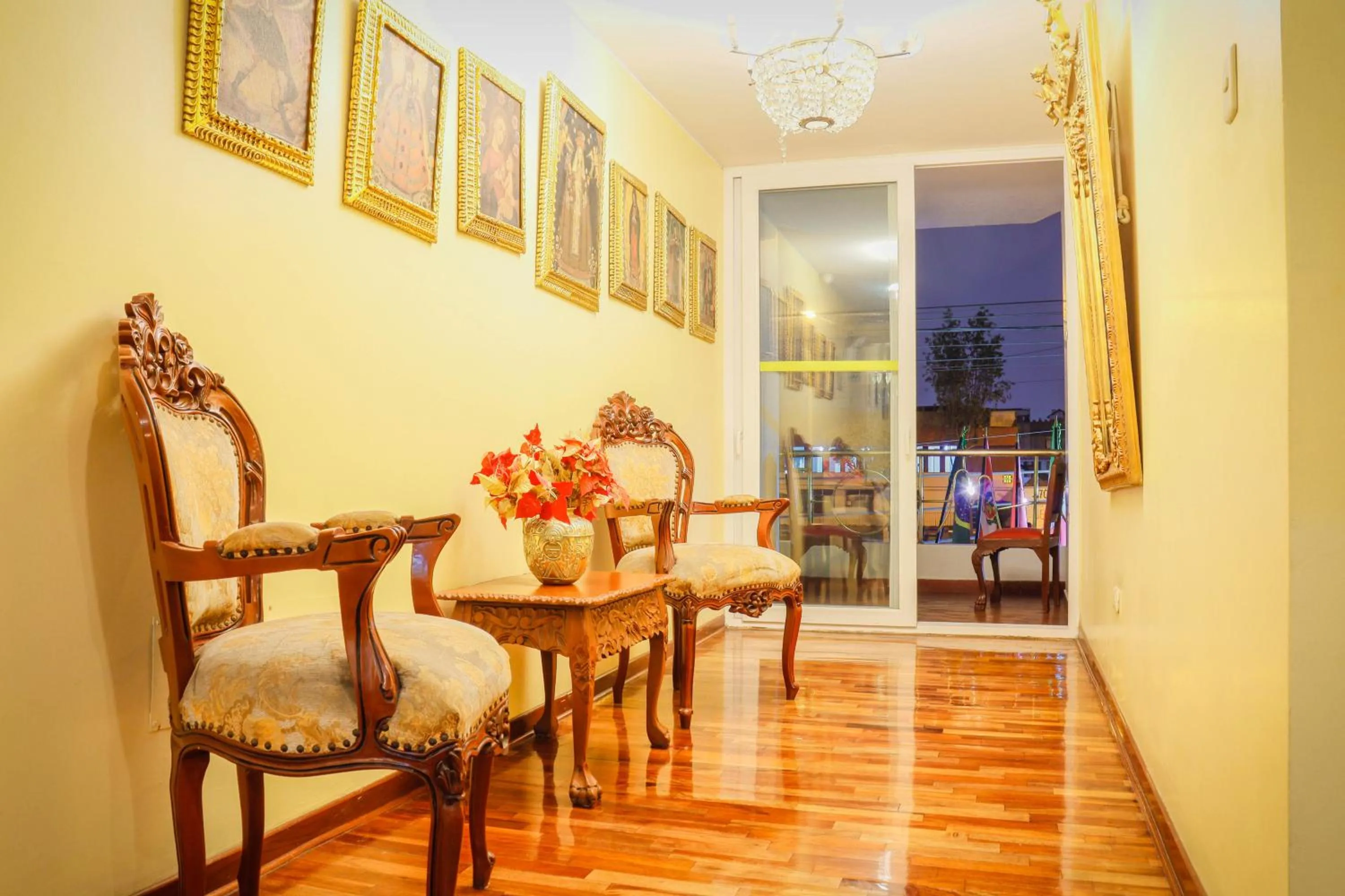 Balcony/Terrace in Hotel Manhattan Inn Airport