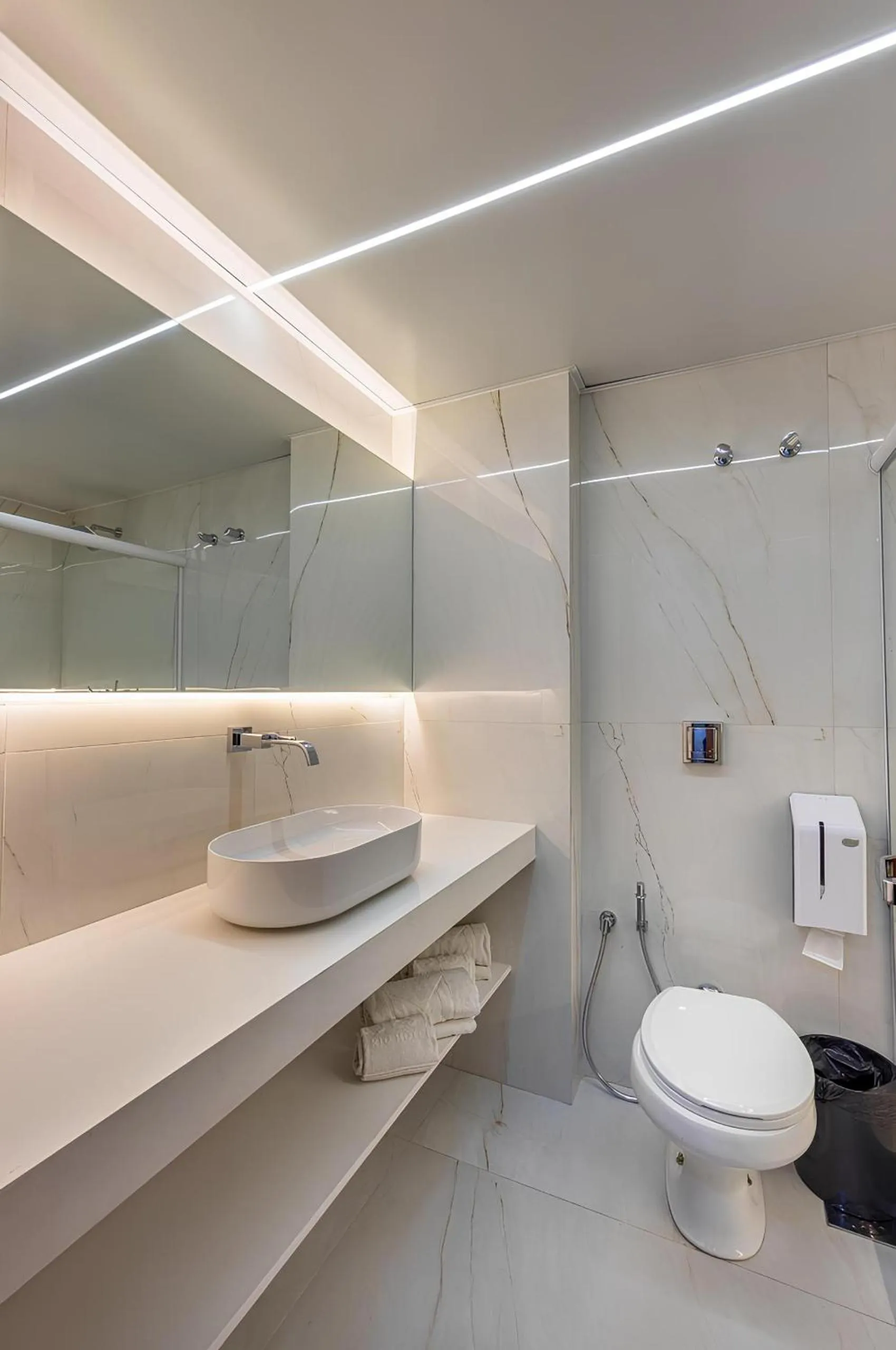 Bathroom in Majestic Rio Palace Hotel