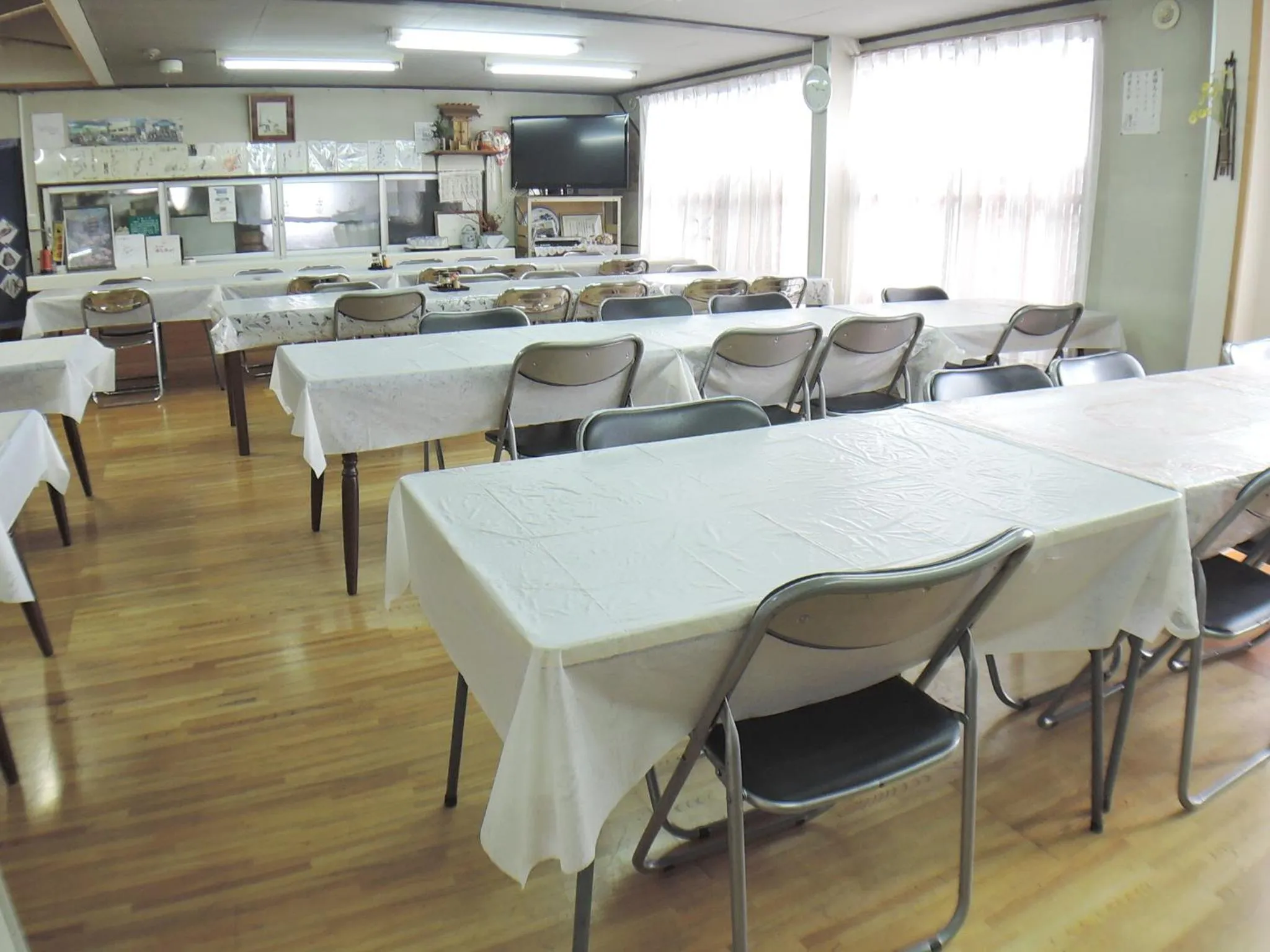 Restaurant/places to eat in Sendaiya