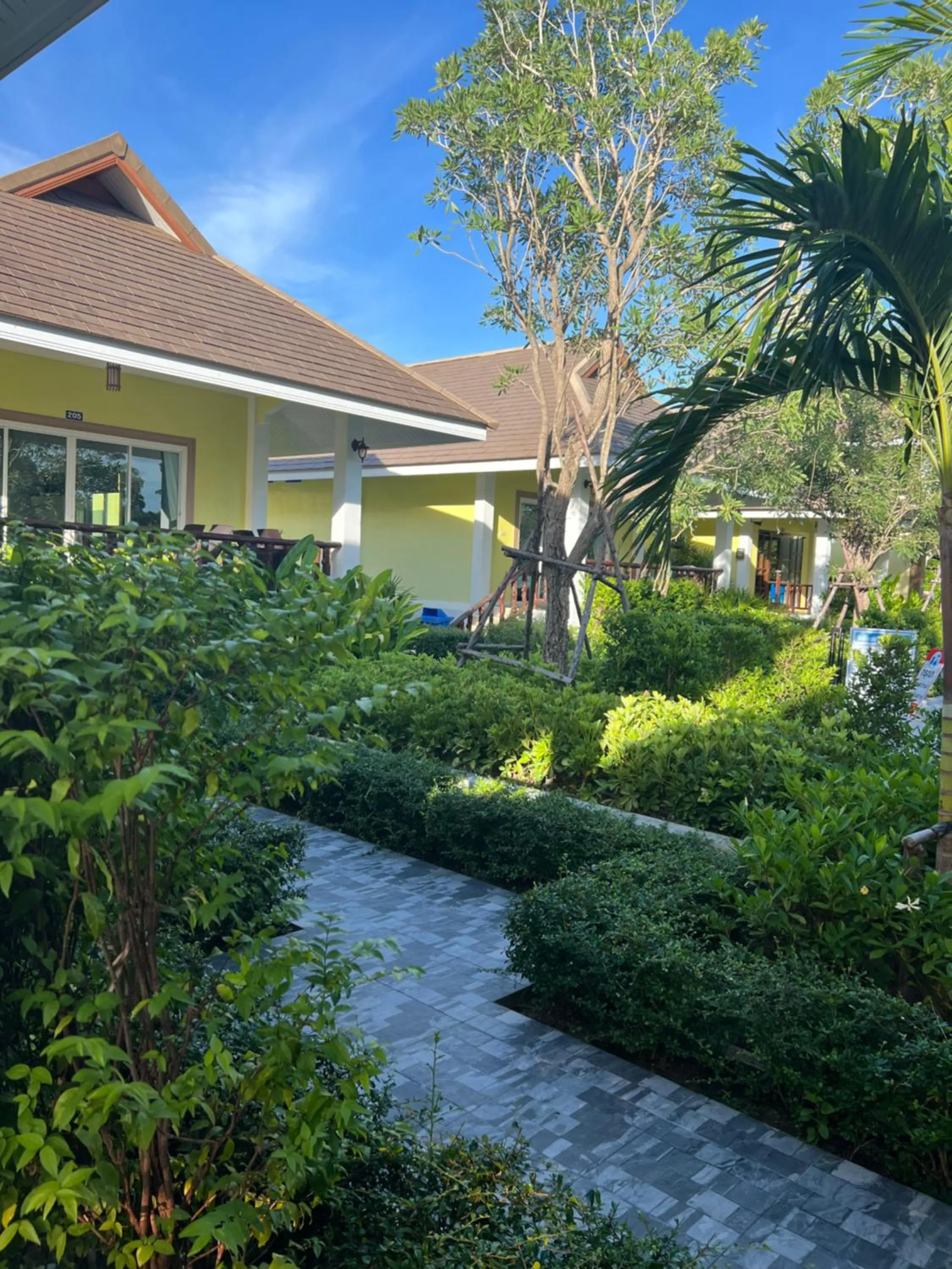 Property building in Thipburee Resort