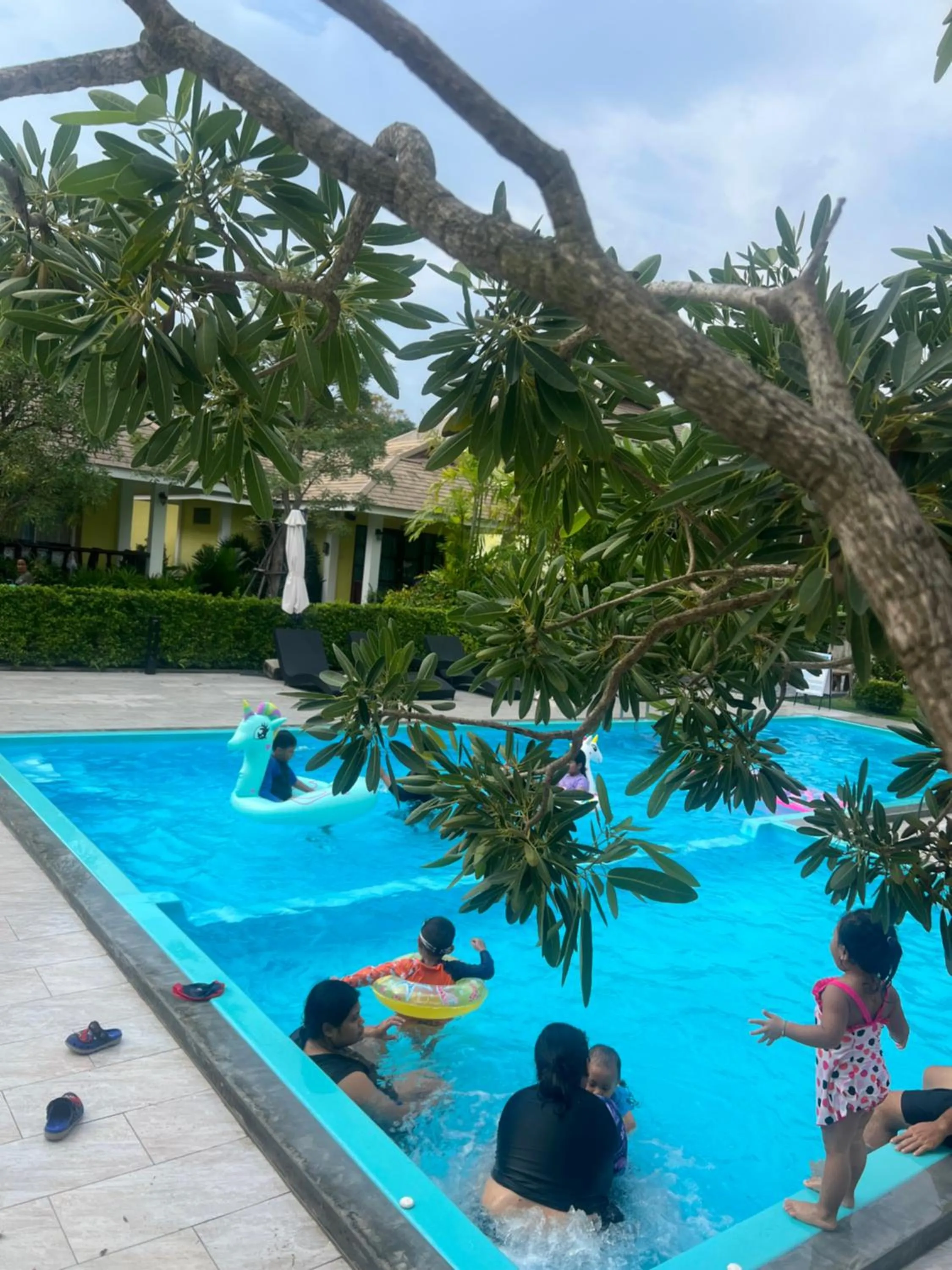Thipburee Resort
