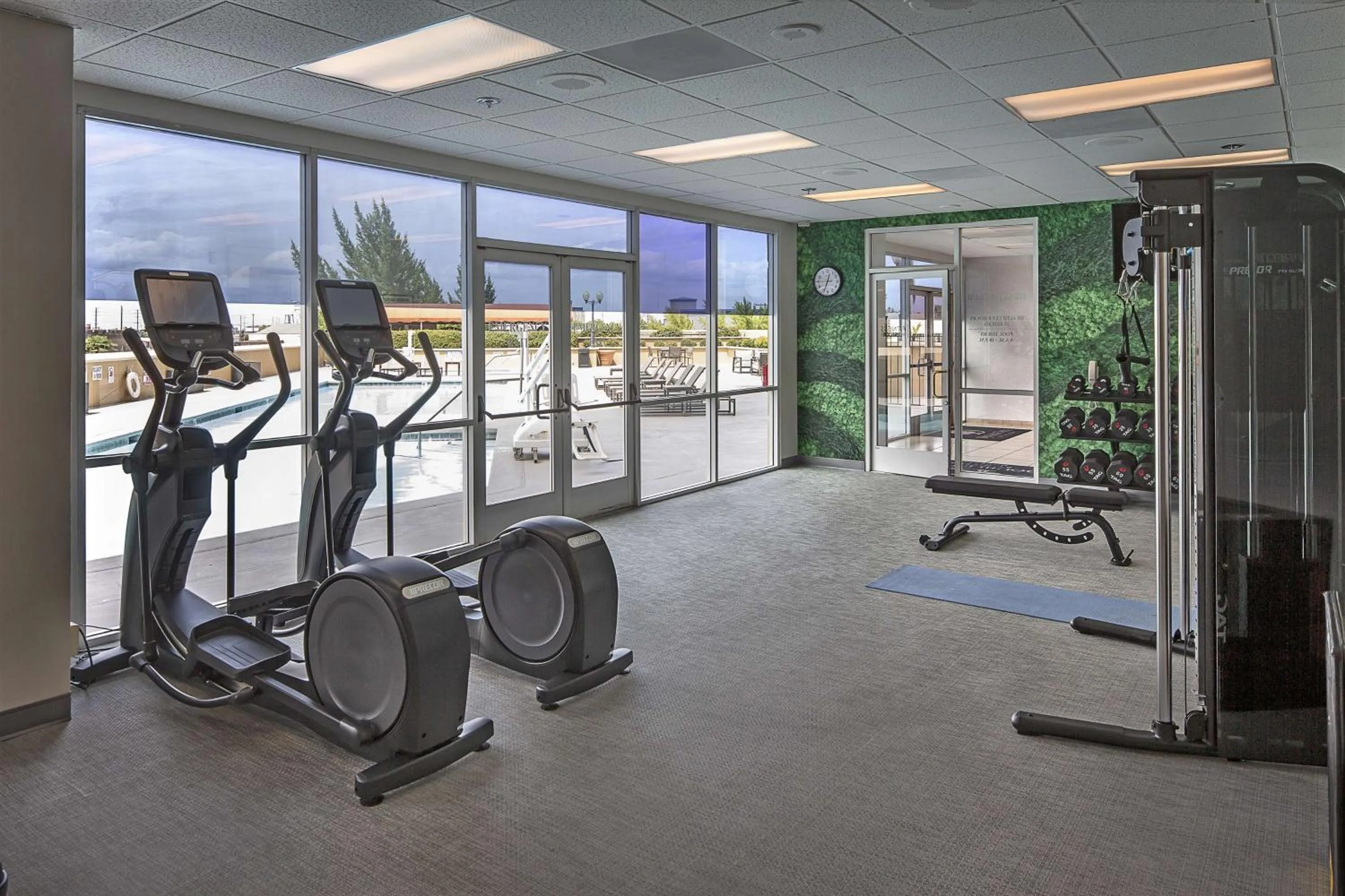 Fitness centre/facilities in DoubleTree by Hilton Modesto