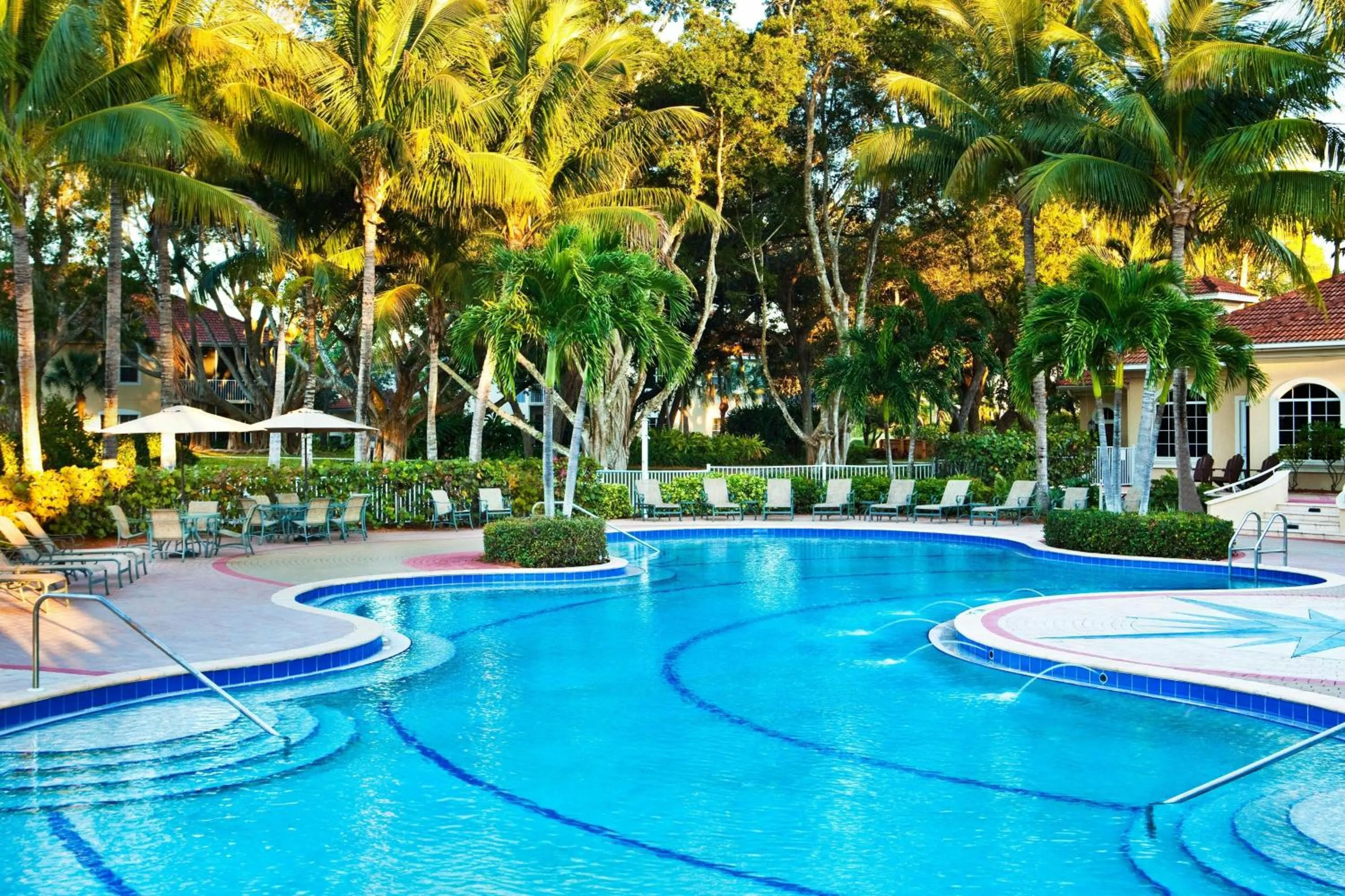 Swimming pool in The Westin Cape Coral Resort at Marina Village