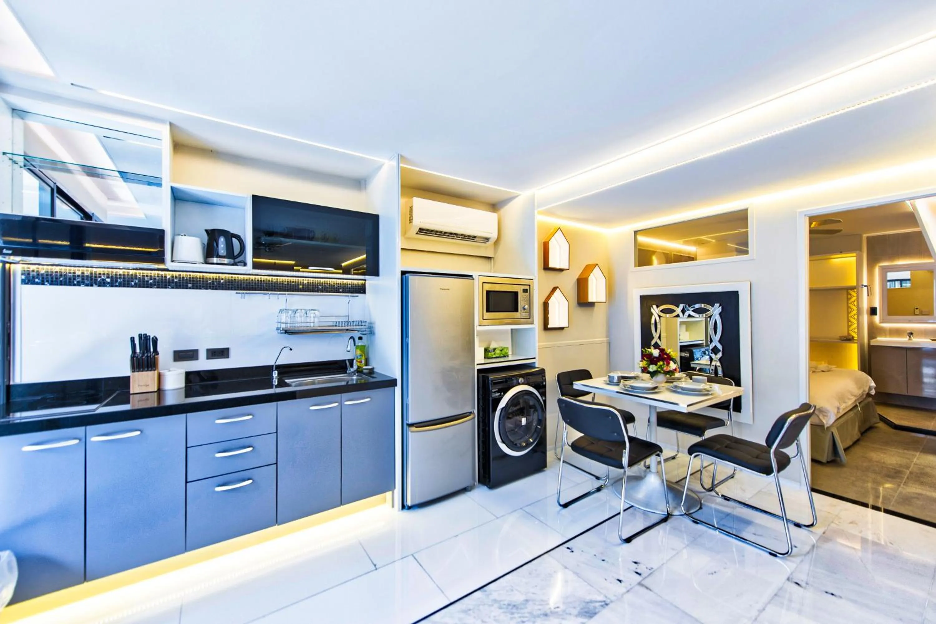 Seating area in Viengping Mansion