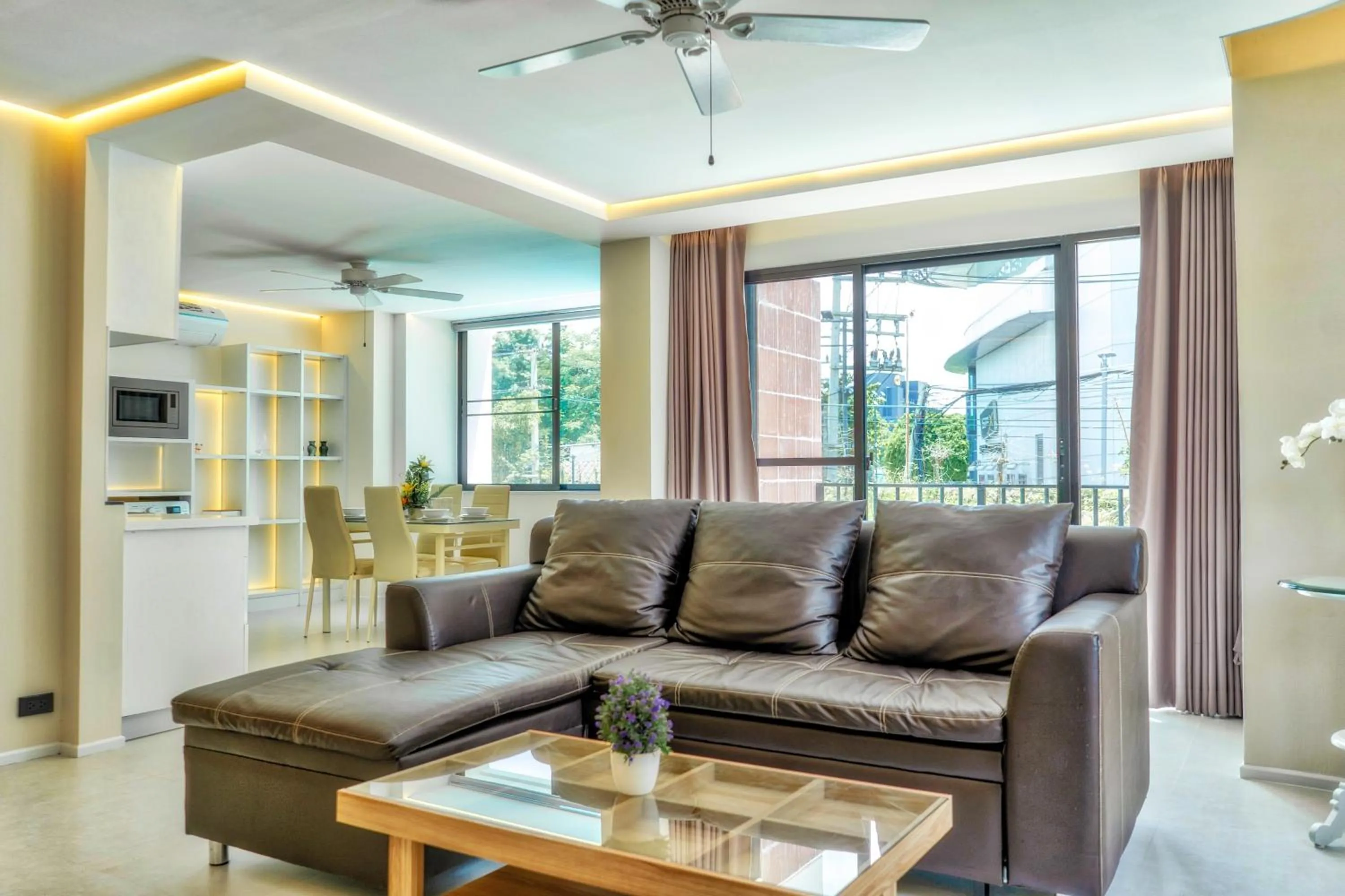 Living room in Viengping Mansion