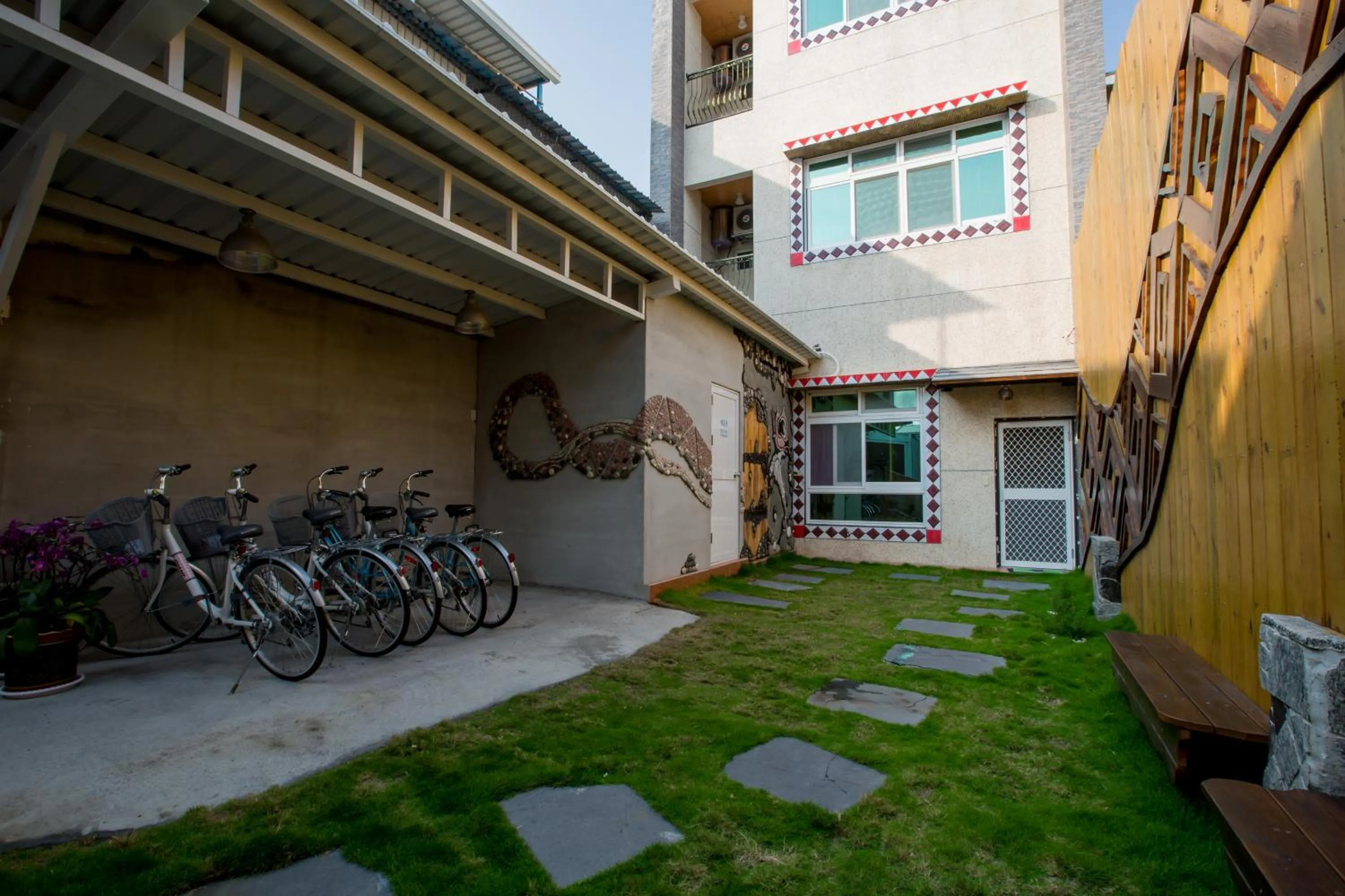 Garden in Makabahi B&B