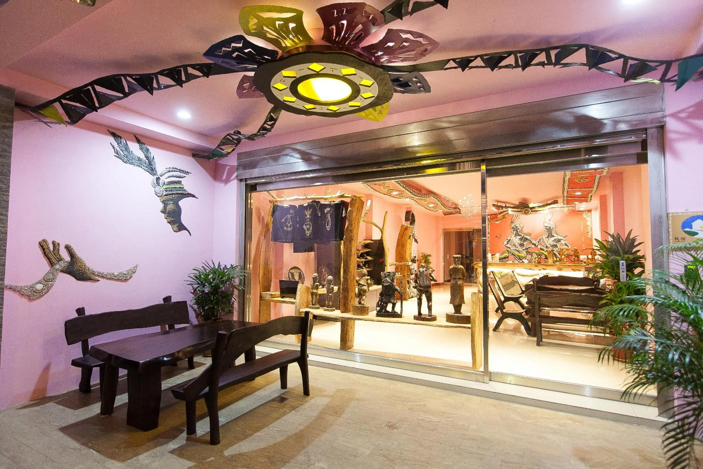 Facade/entrance in Makabahi B&B