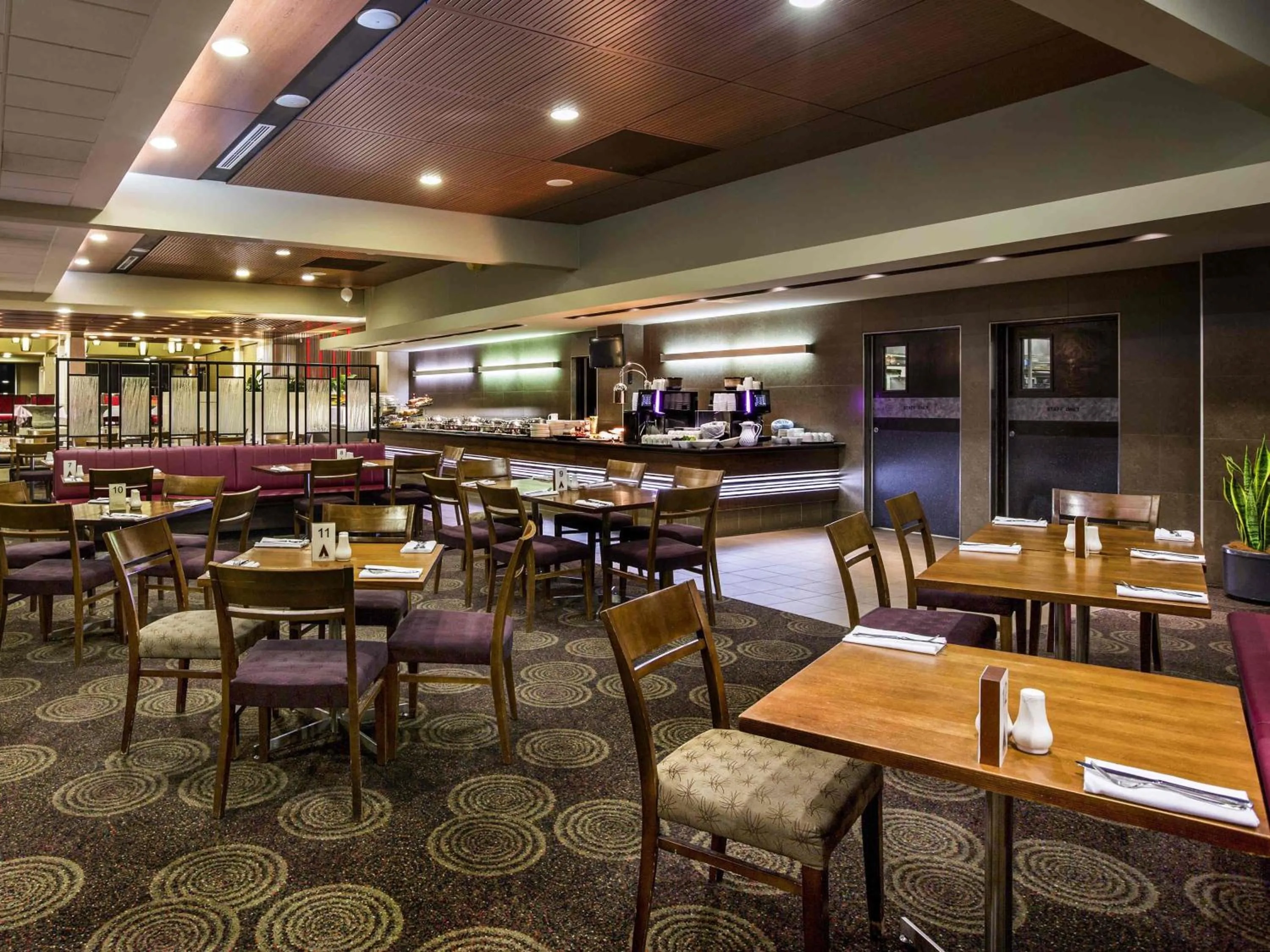 Breakfast in Mercure Sydney Liverpool