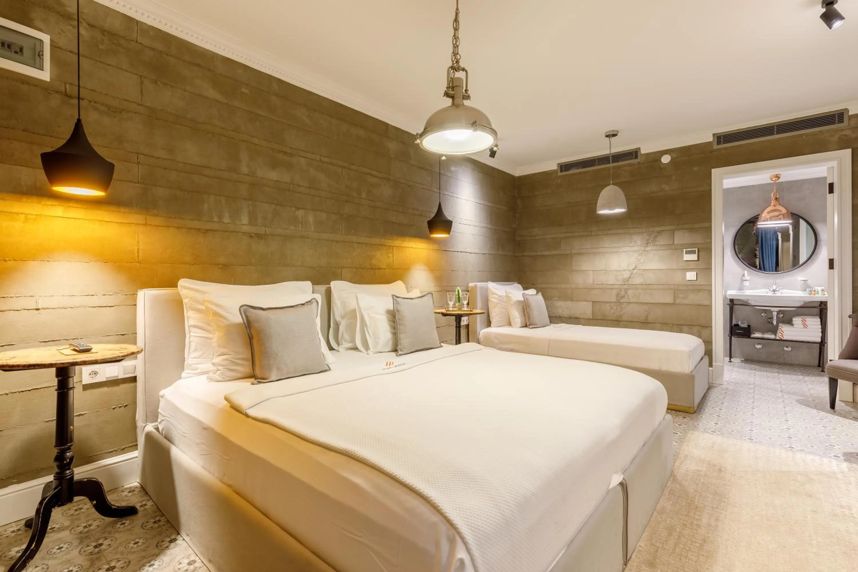 Bed in Alacatı Port Ladera Hotel - Adult Only