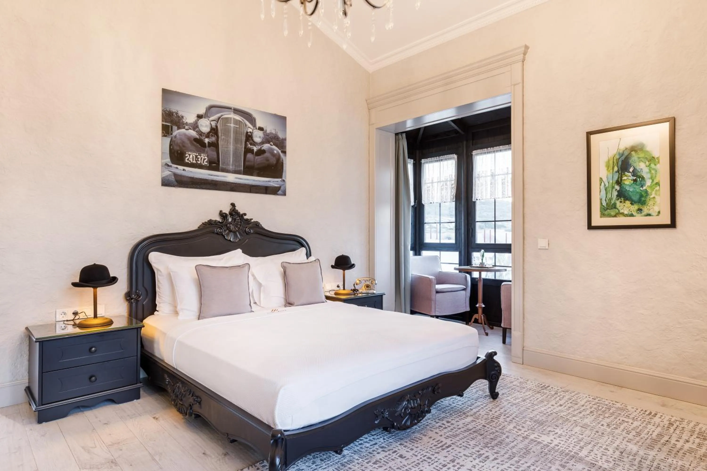 Bed in Alacatı Port Ladera Hotel - Adult Only