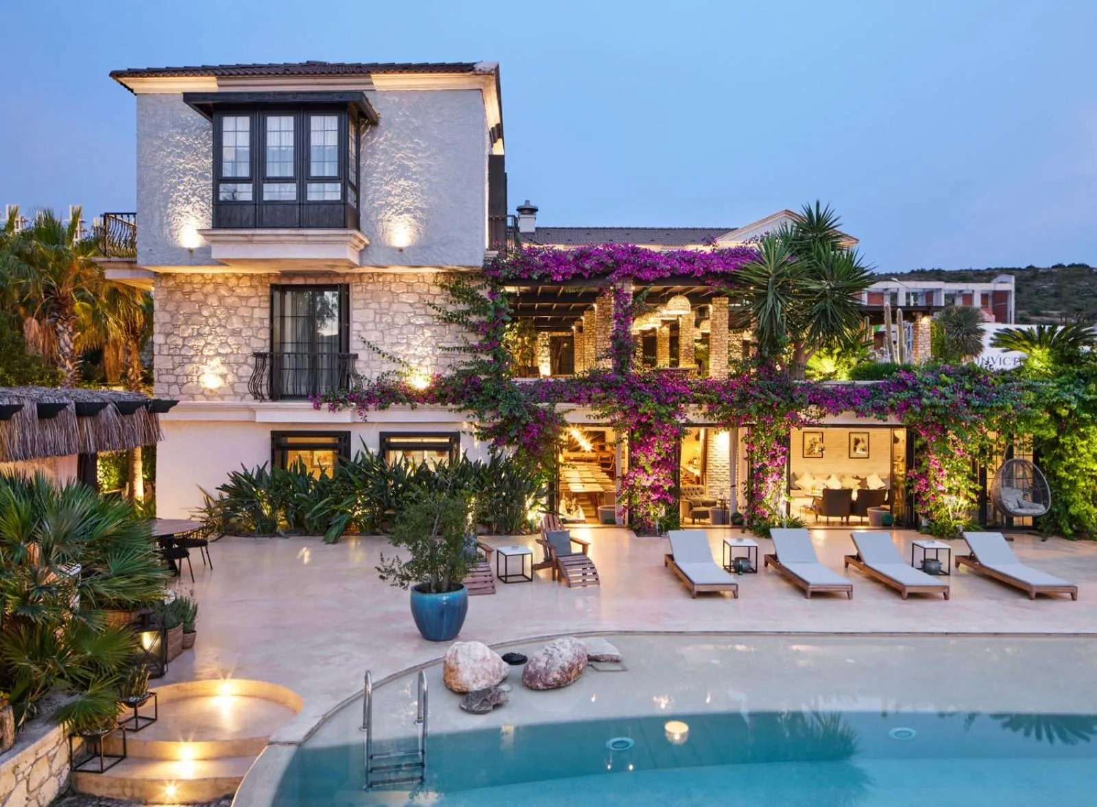 Garden in Alacatı Port Ladera Hotel - Adult Only