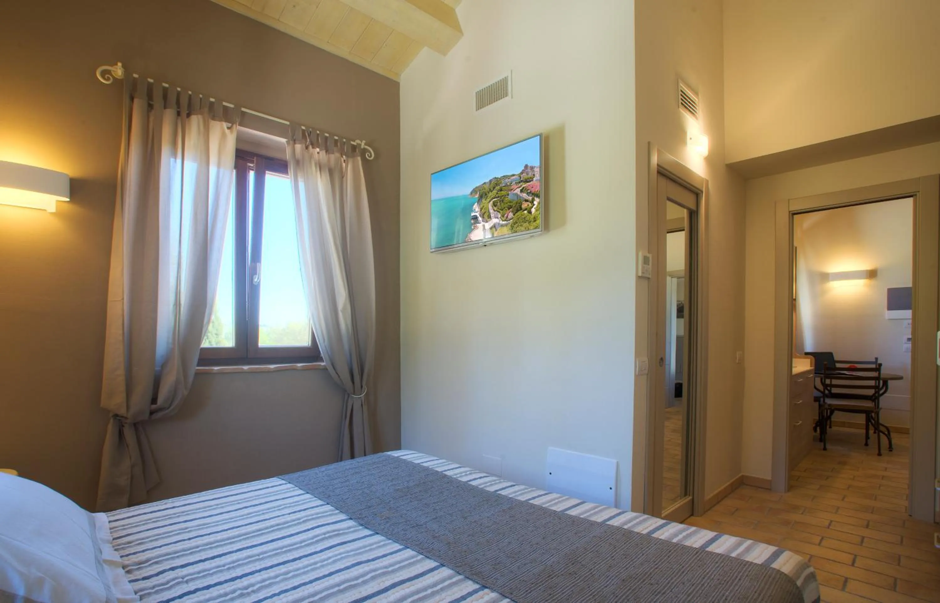 Bed in Villa Gens Camuria