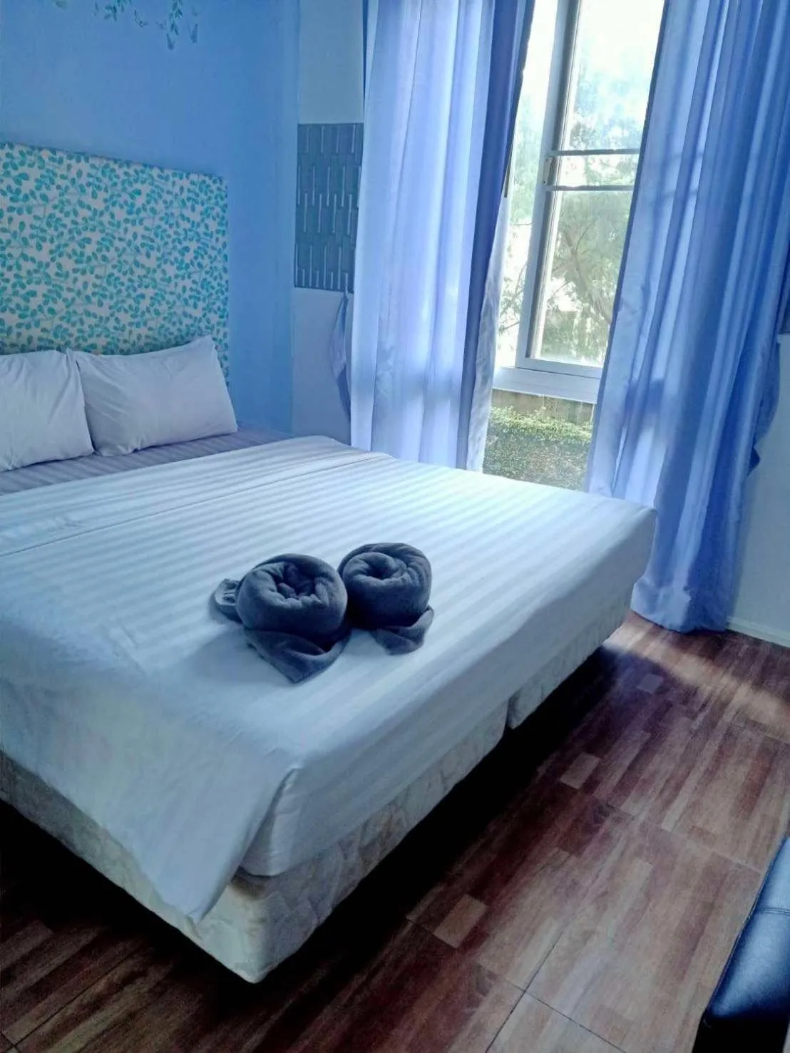 Bed in Atlantic Condo Resort Pattaya by Panisara