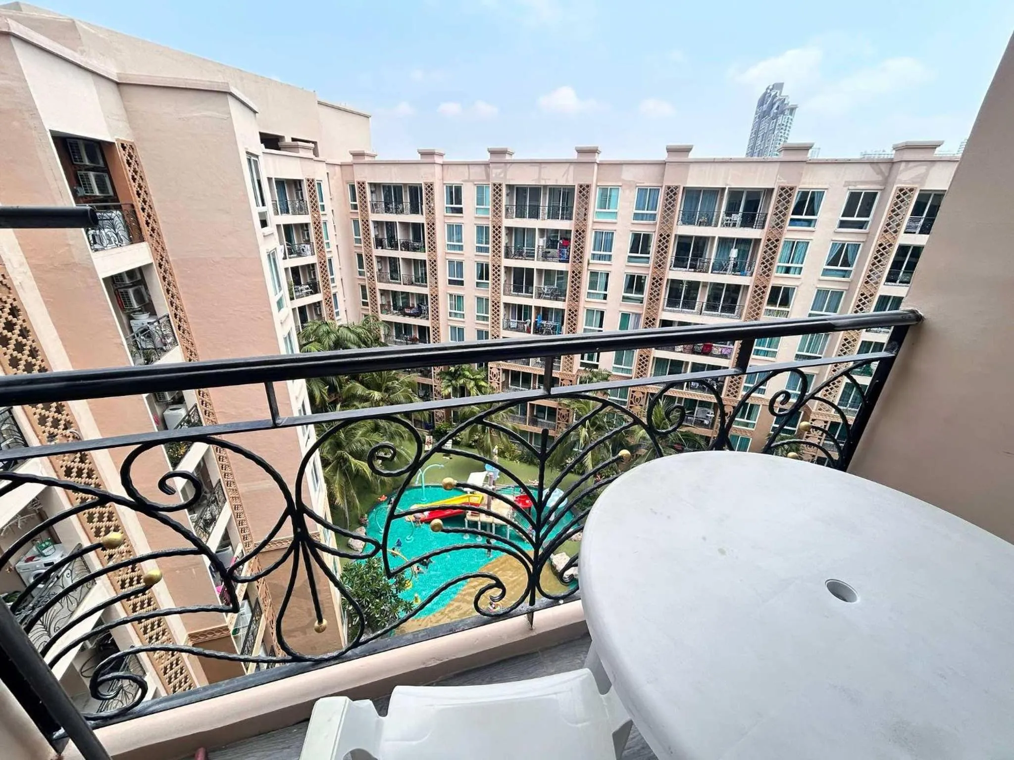 Atlantic Condo Resort Pattaya by Panisara