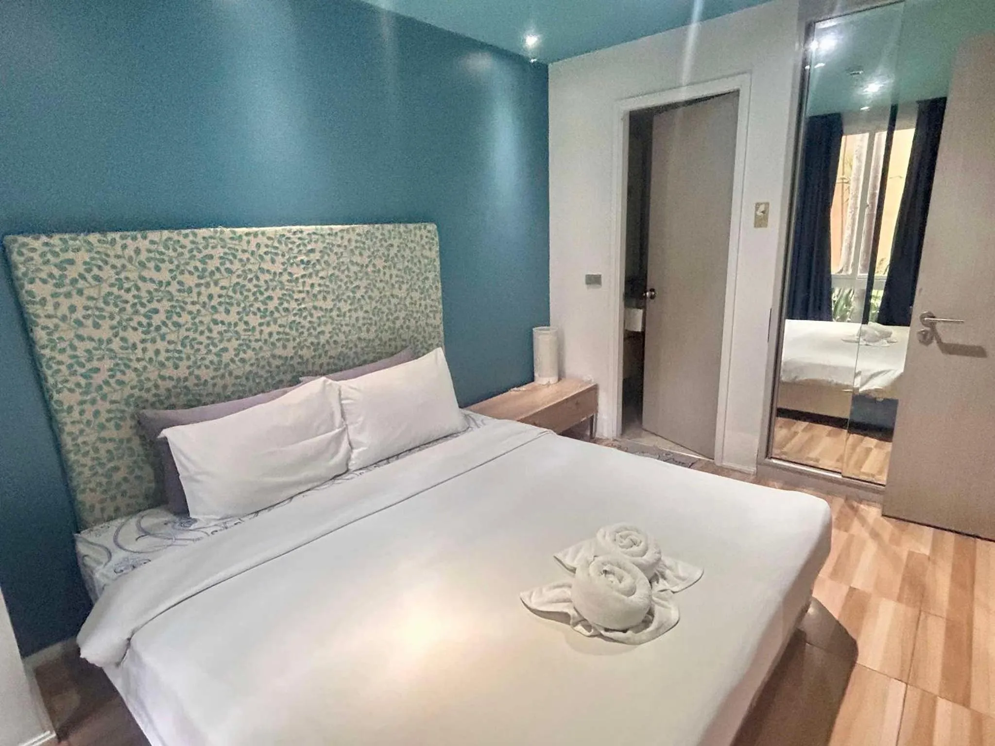 Bed in Atlantic Condo Resort Pattaya by Panisara