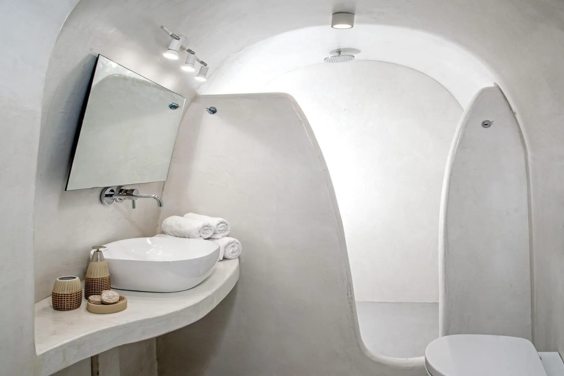 Bathroom in Hotel Thireas