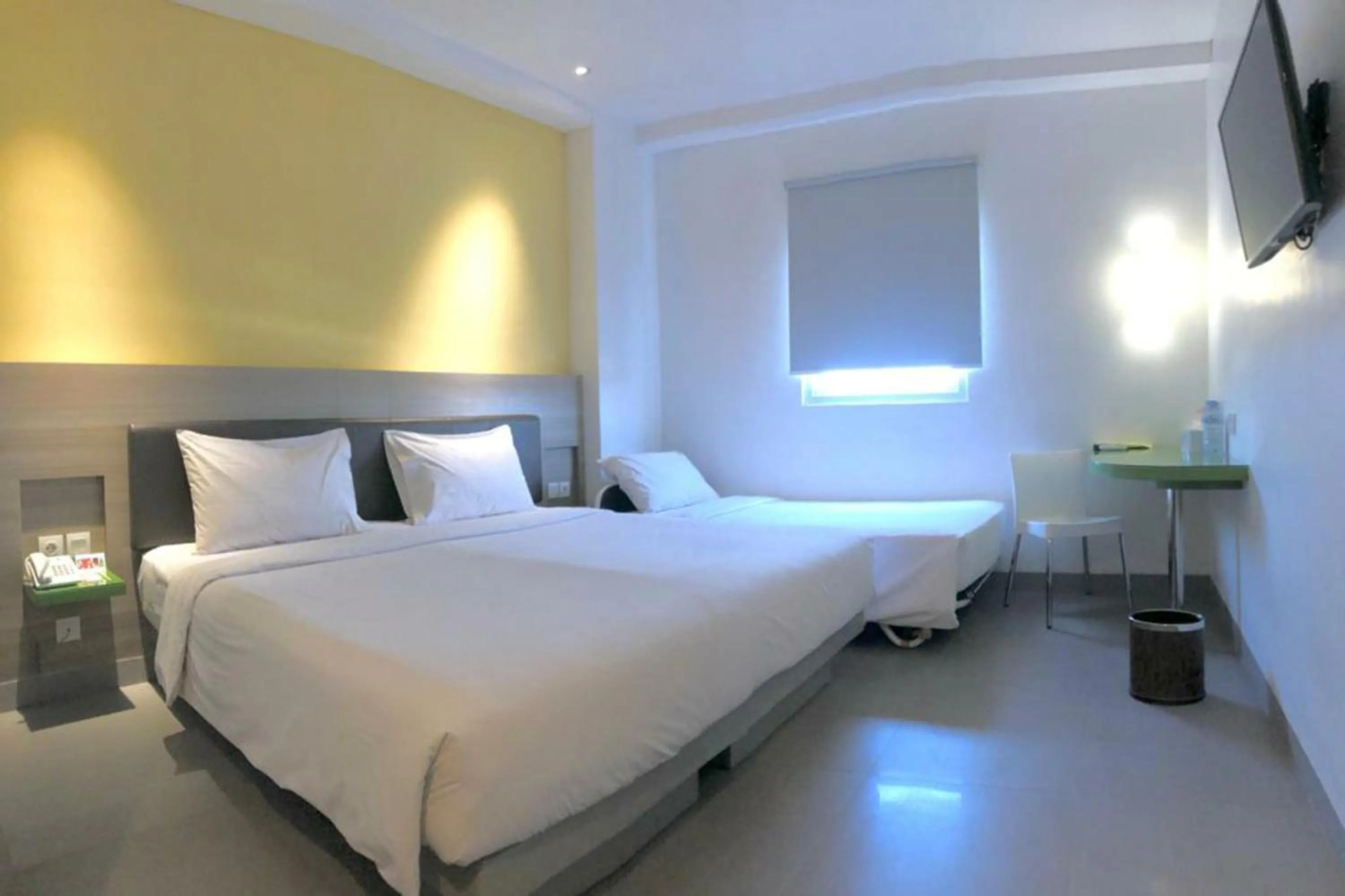 Bed in Amaris Hotel Sriwedari Solo