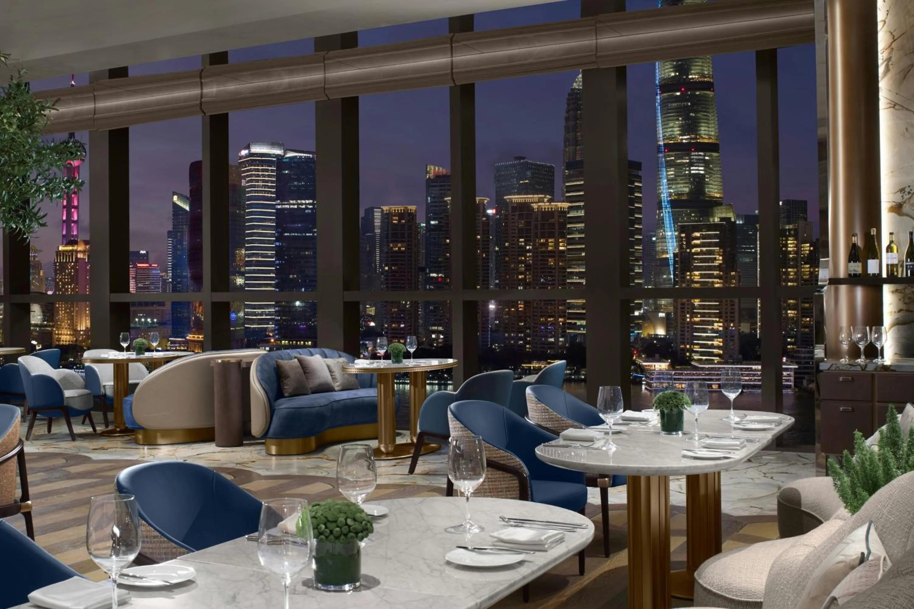 Restaurant/places to eat in The St. Regis on the Bund, Shanghai