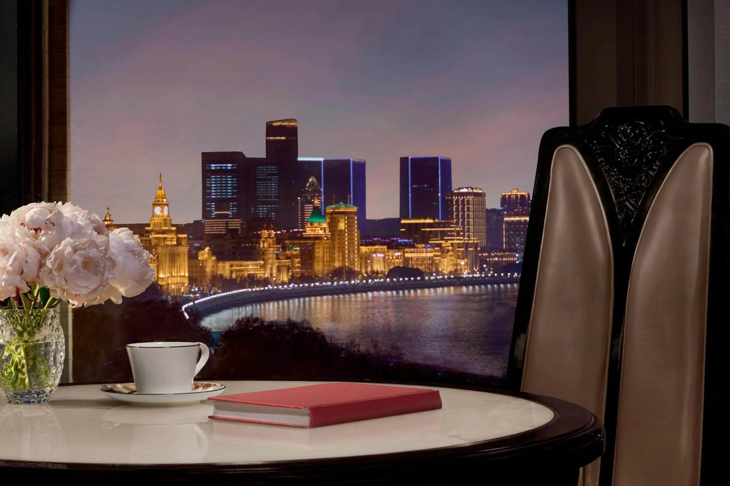 Photo of the whole room in The St. Regis on the Bund, Shanghai