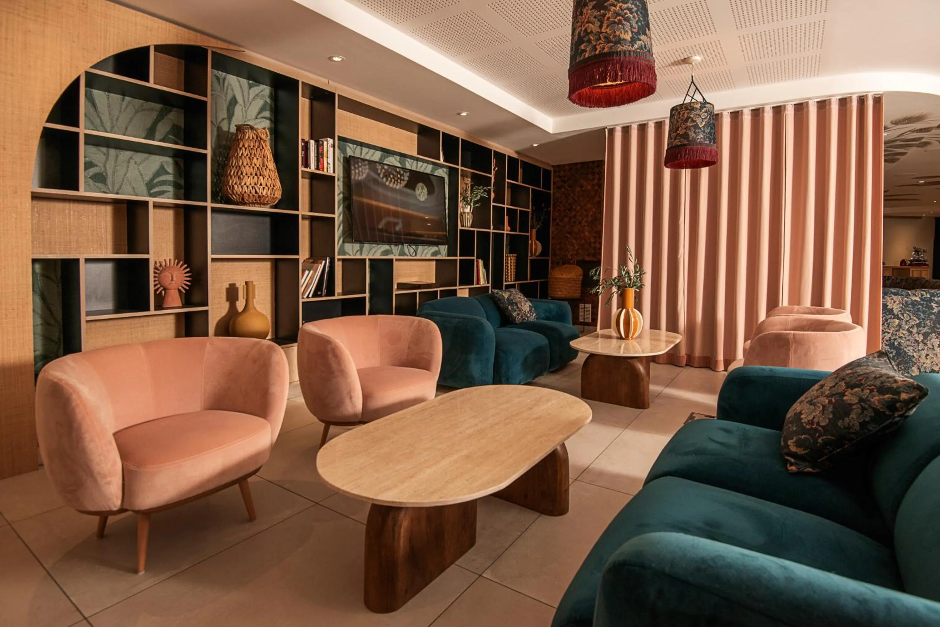 Living room in Golden Tulip Sophia Antipolis - Hotel & Spa