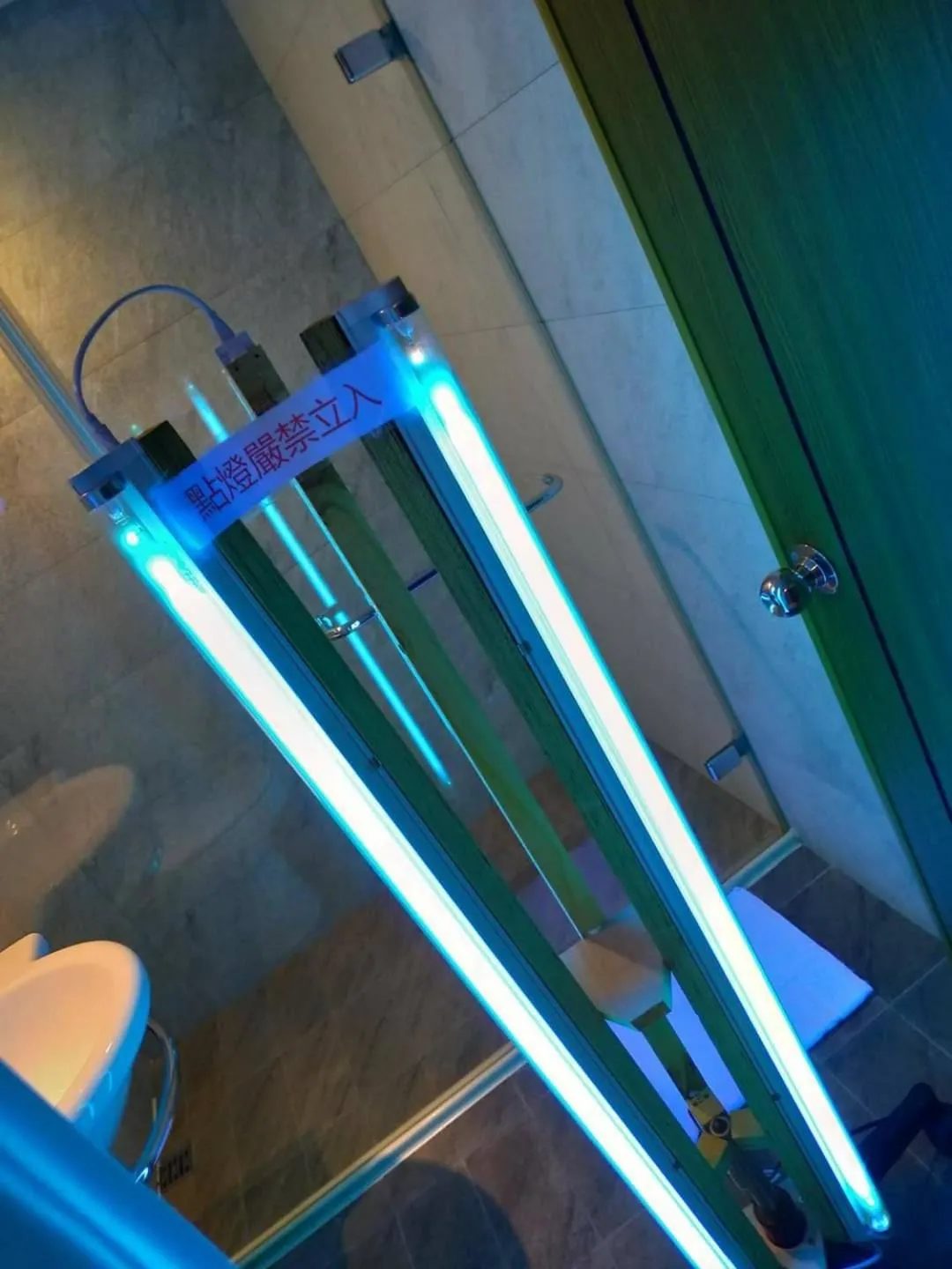 room service in Happy Inn