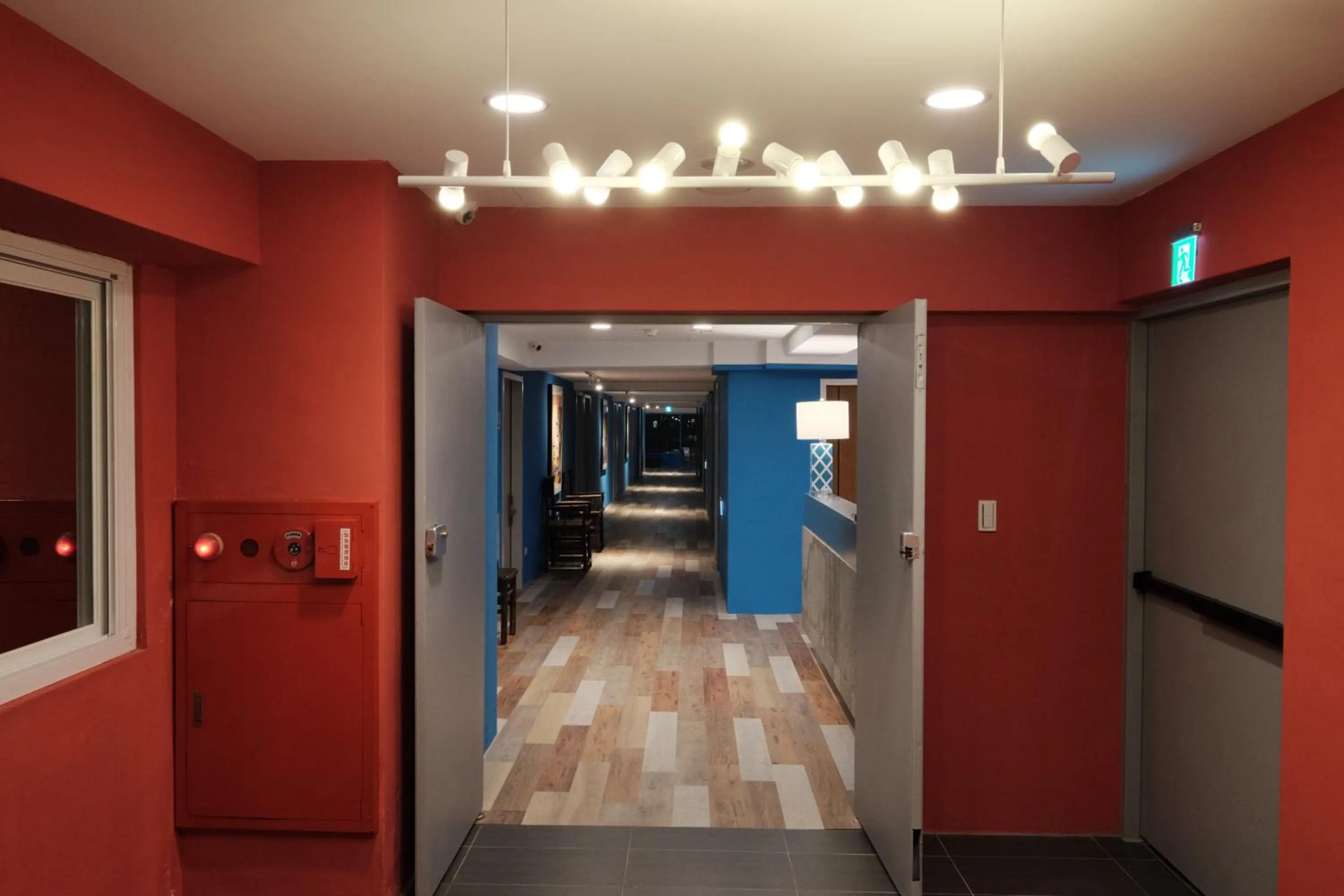 Decorative detail in Happy Inn