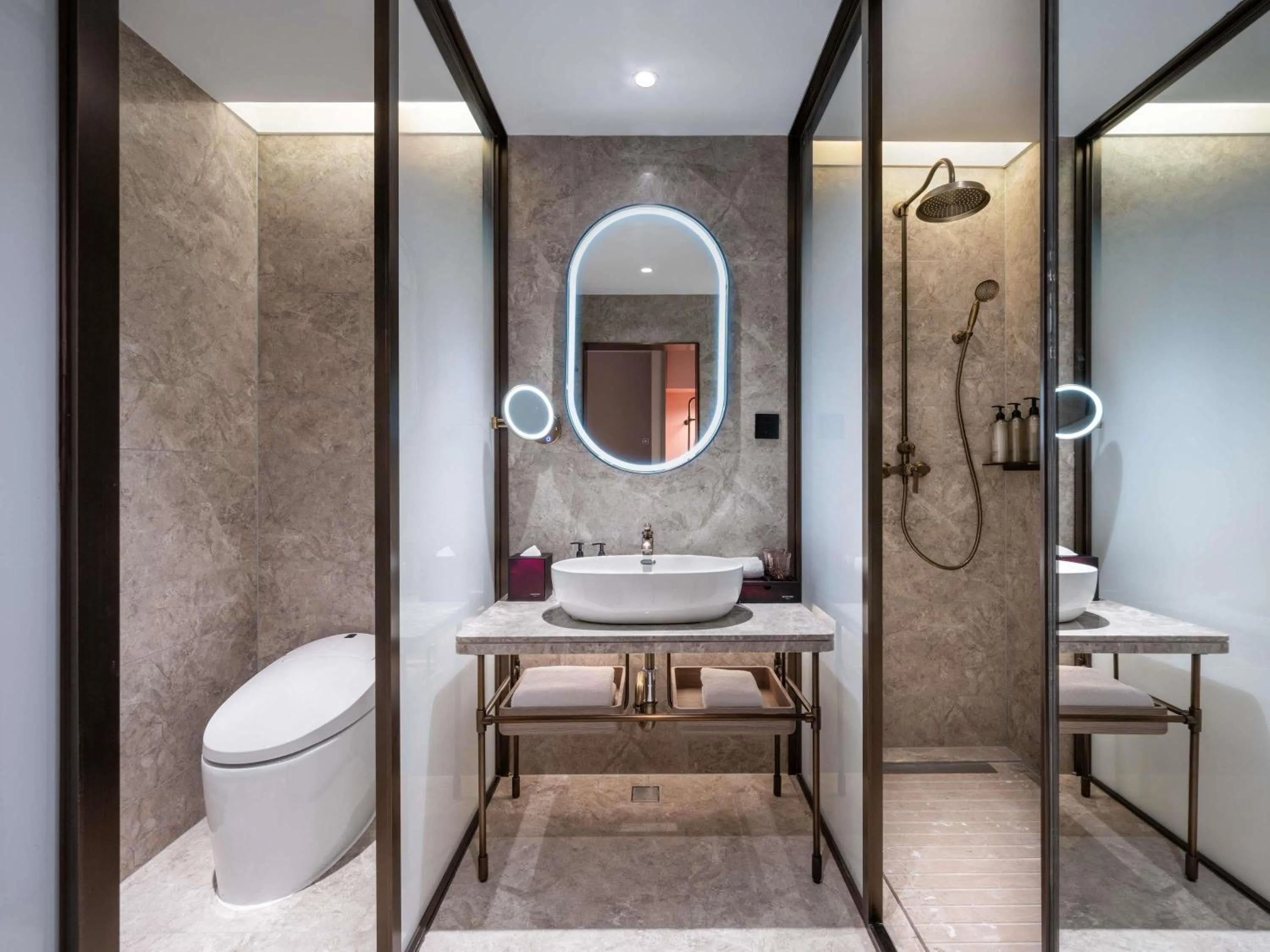 Bedroom in Mercure Beijing Downtown