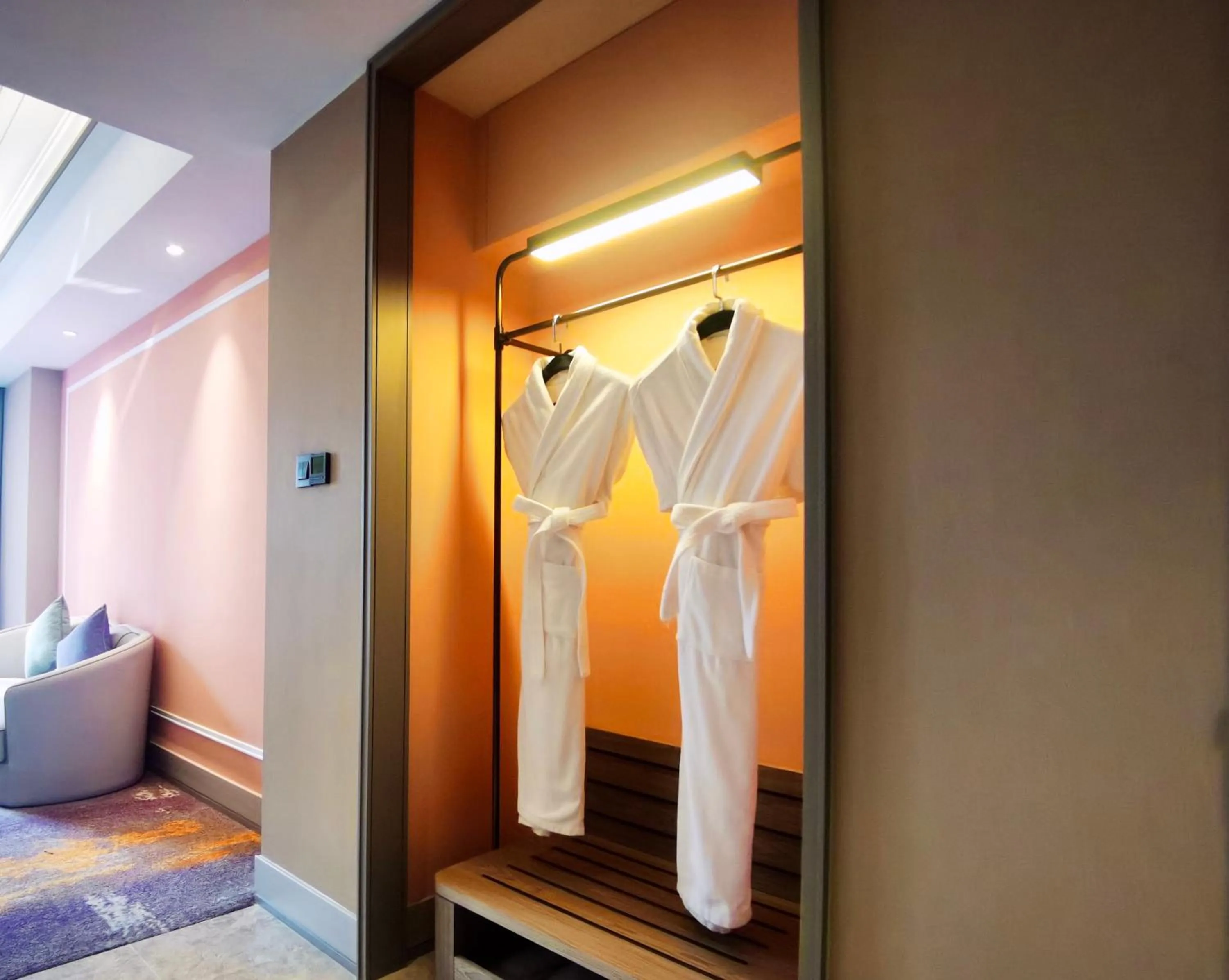 wardrobe in Mercure Beijing Downtown