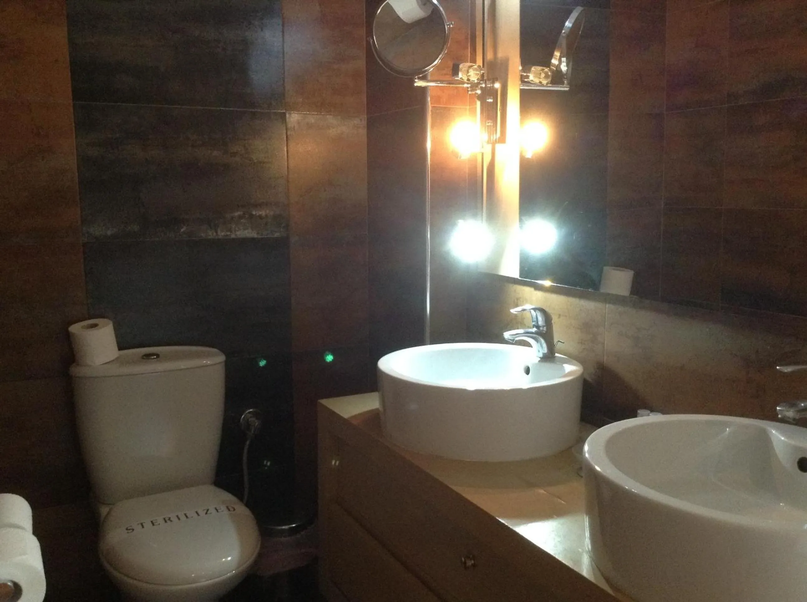 Bathroom in Park Hotel