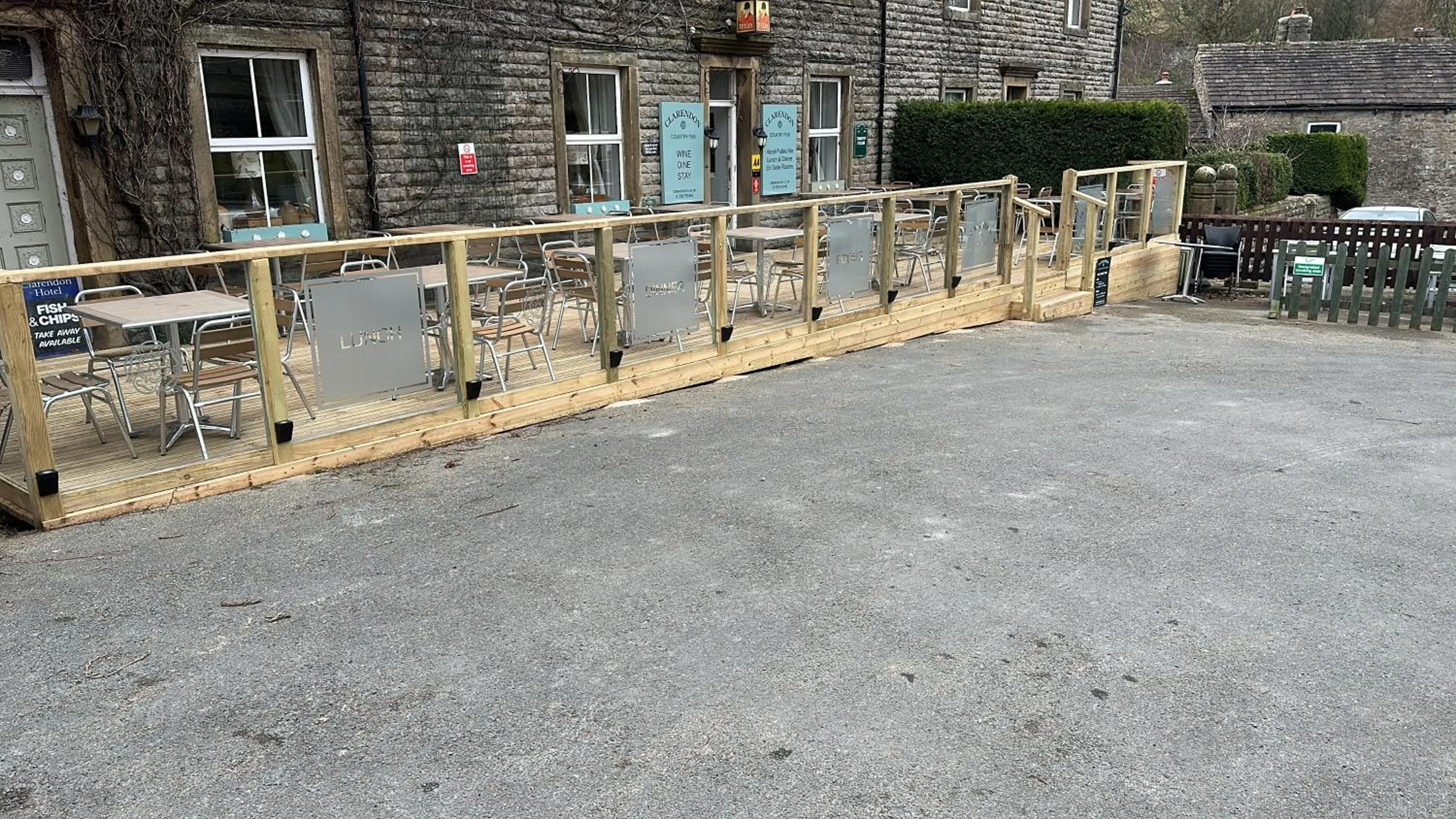 The Clarendon Country Pub with rooms